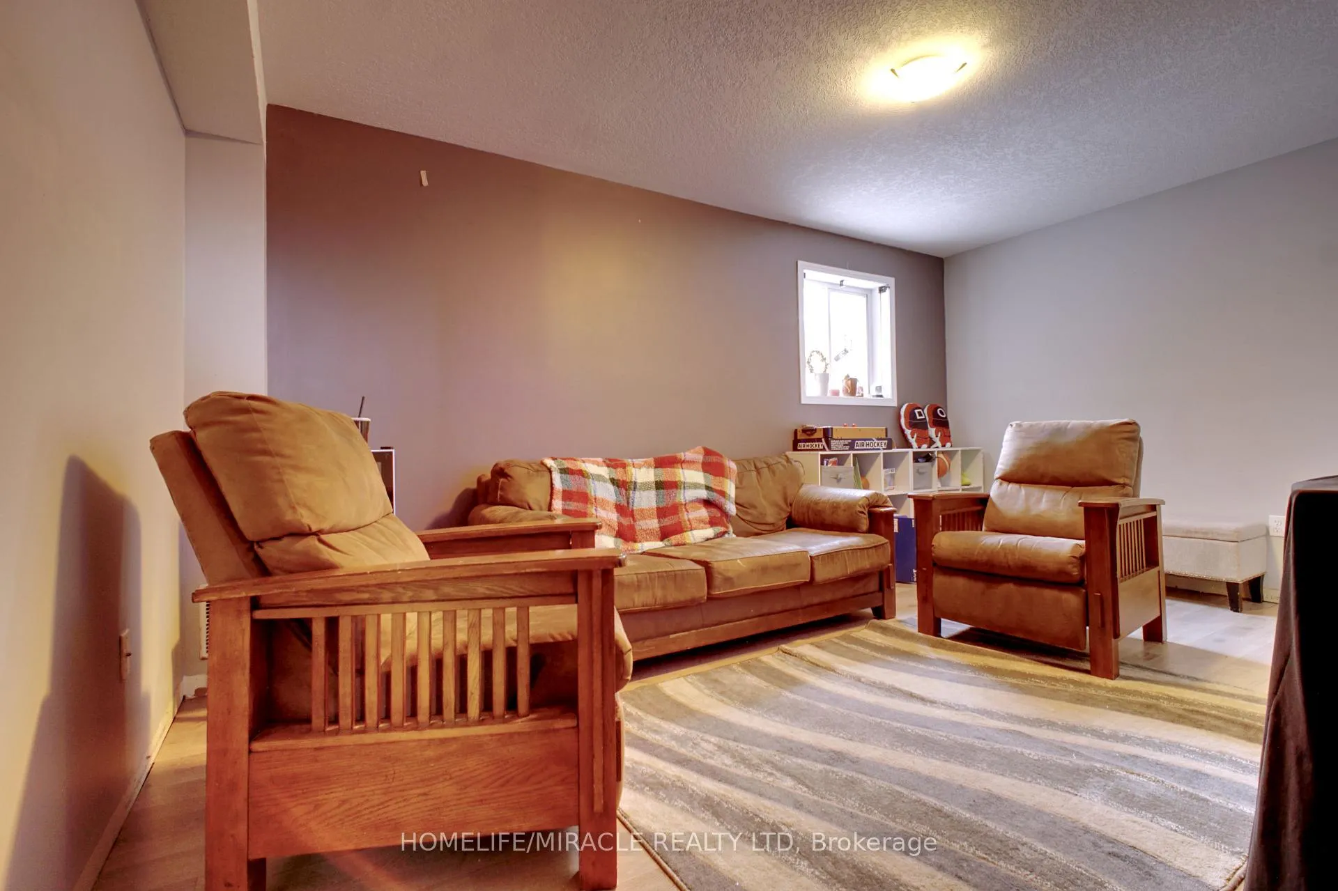 Photo 30 of 206 Westmeadow Drive, Kitchener — HOMEH