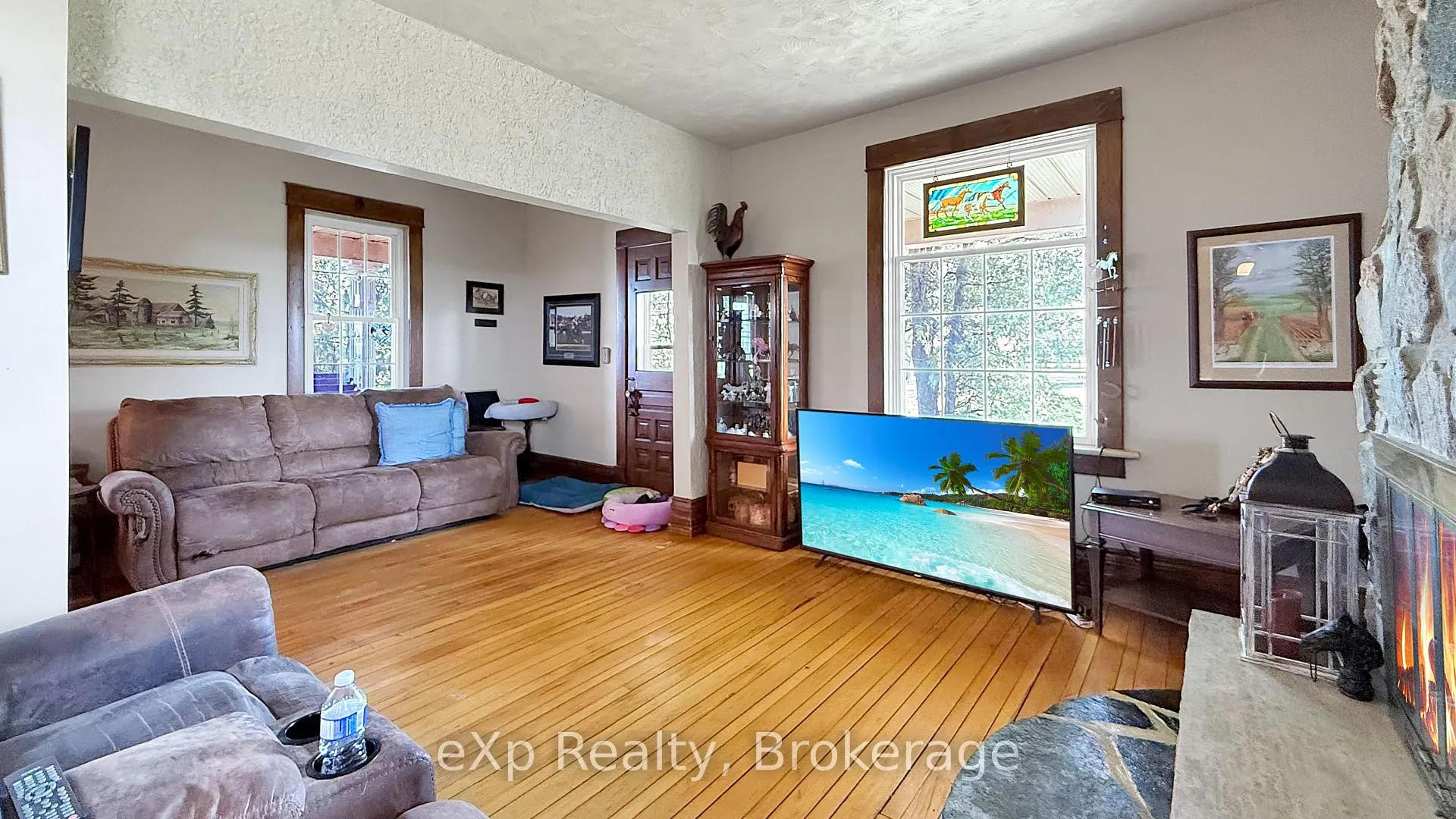 Photo 9 of 402191 Grey Road 4, West Grey — HOMEH