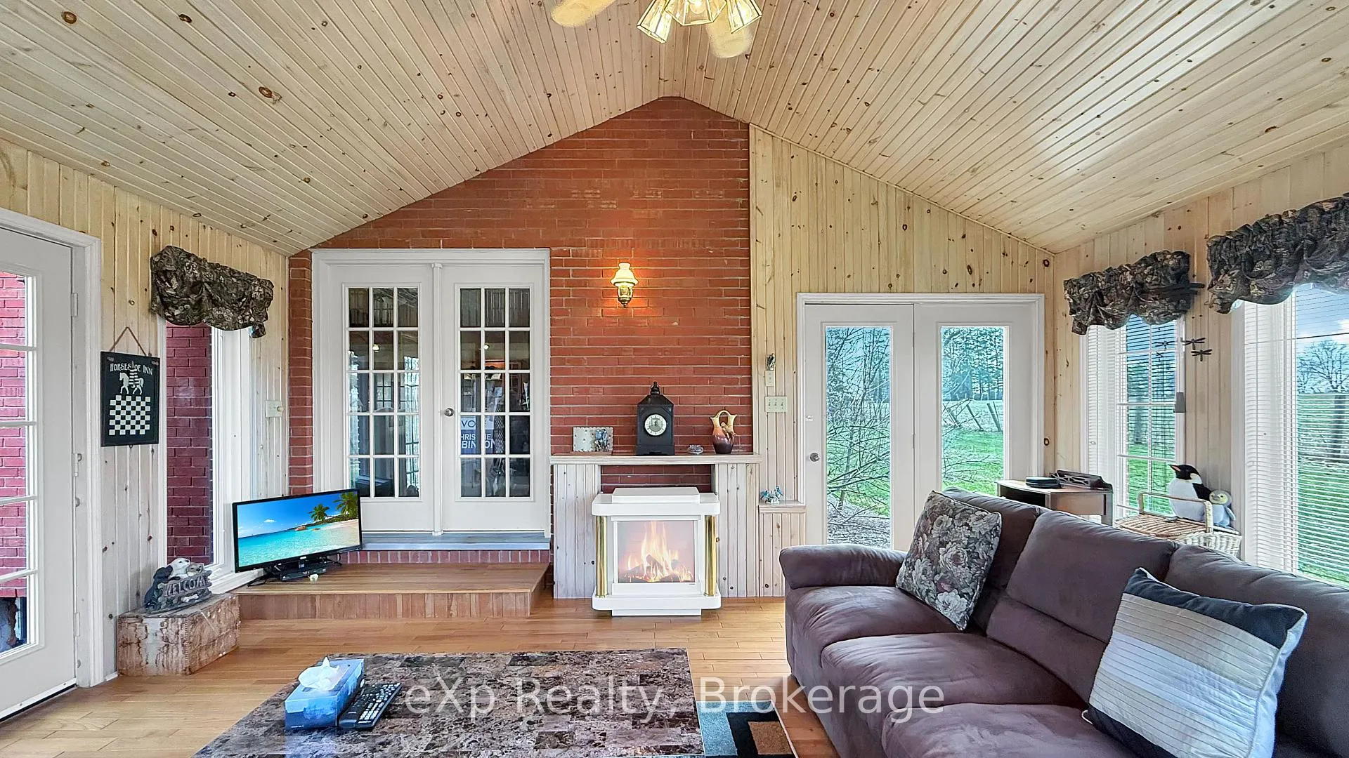 Photo 12 of 402191 Grey Road 4, West Grey — HOMEH