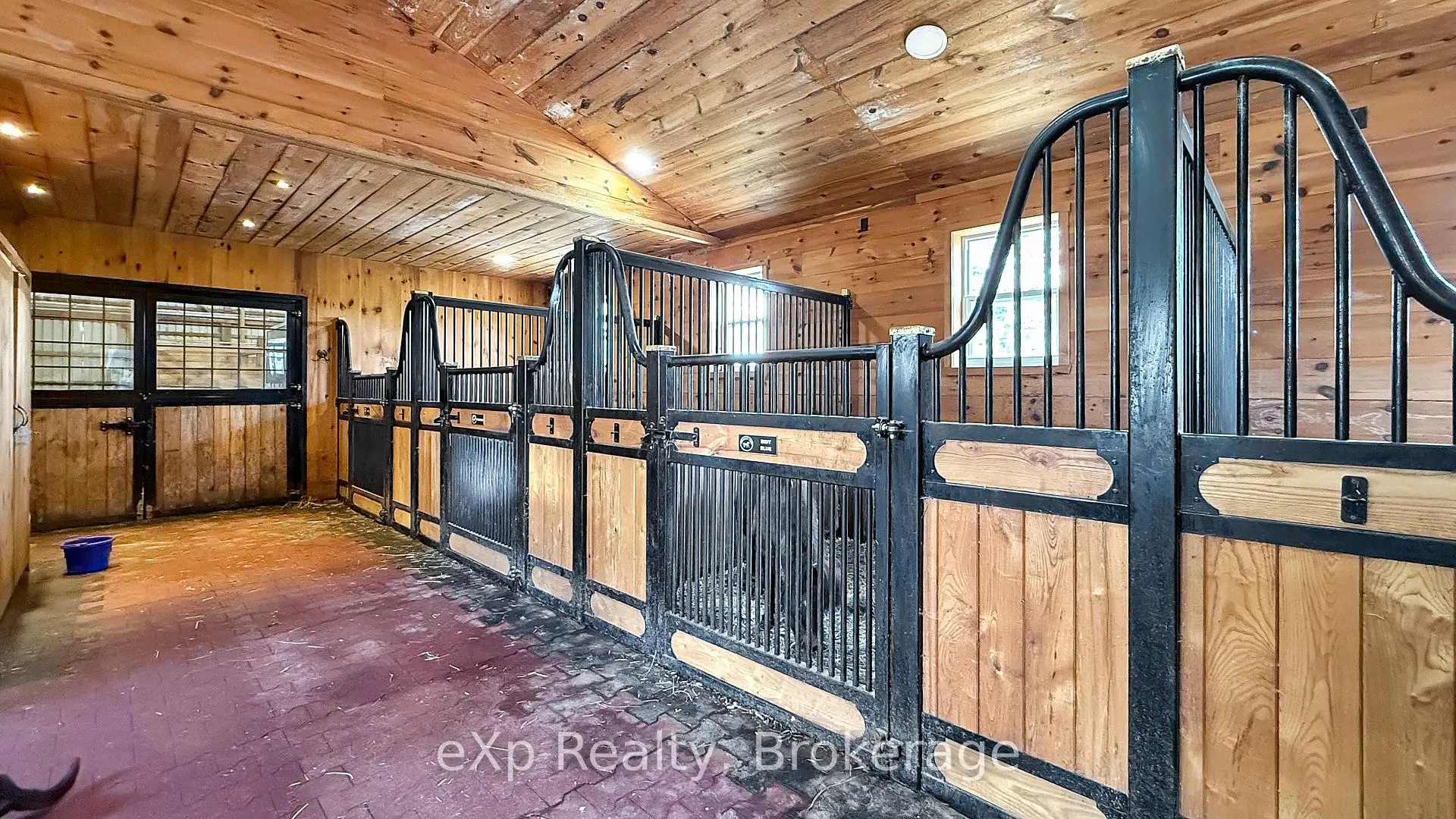 Photo 35 of 402191 Grey Road 4, West Grey — HOMEH