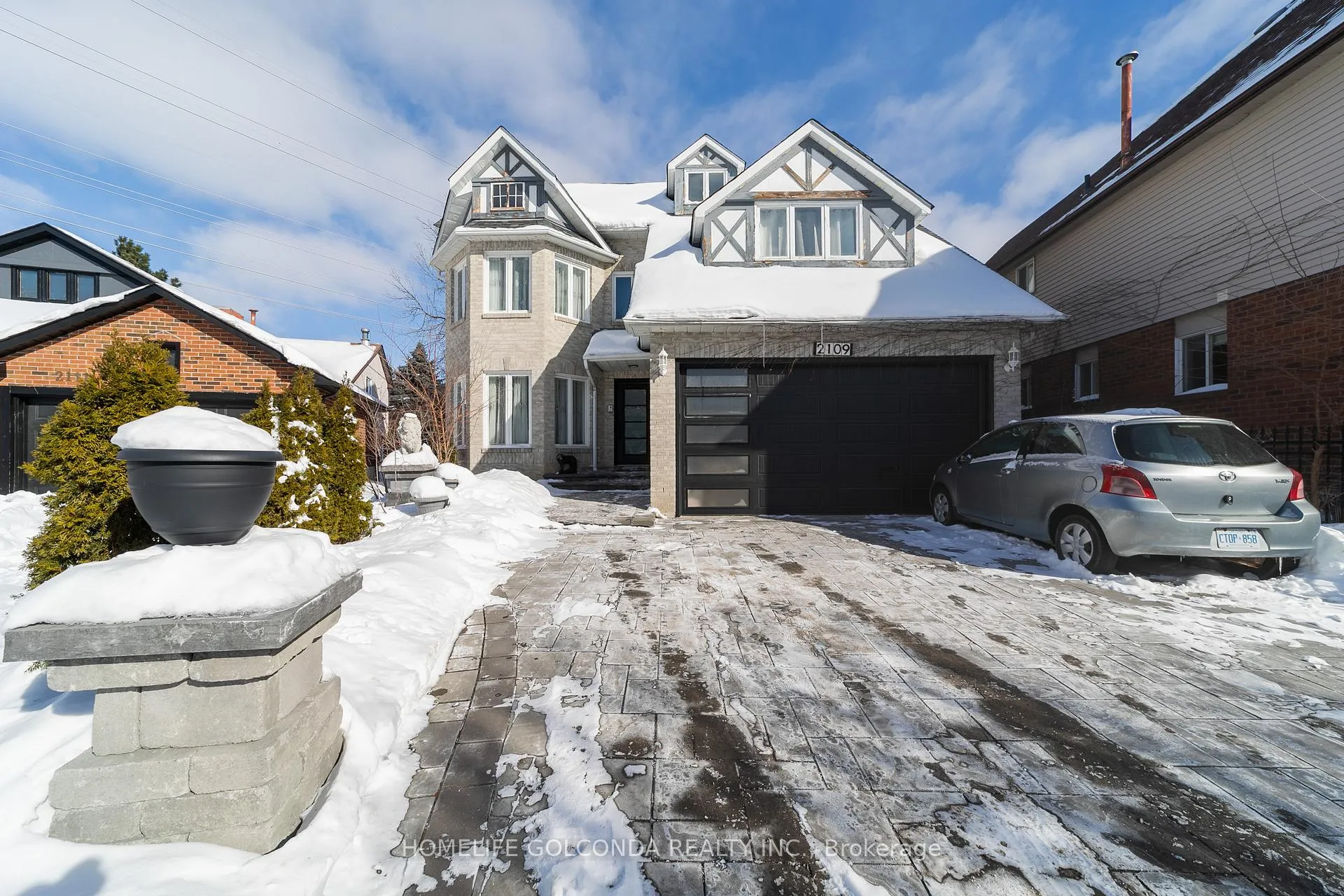 Photo 1 of 2109 Lynn Heights Drive, Pickering, Liverpool — HOMEH