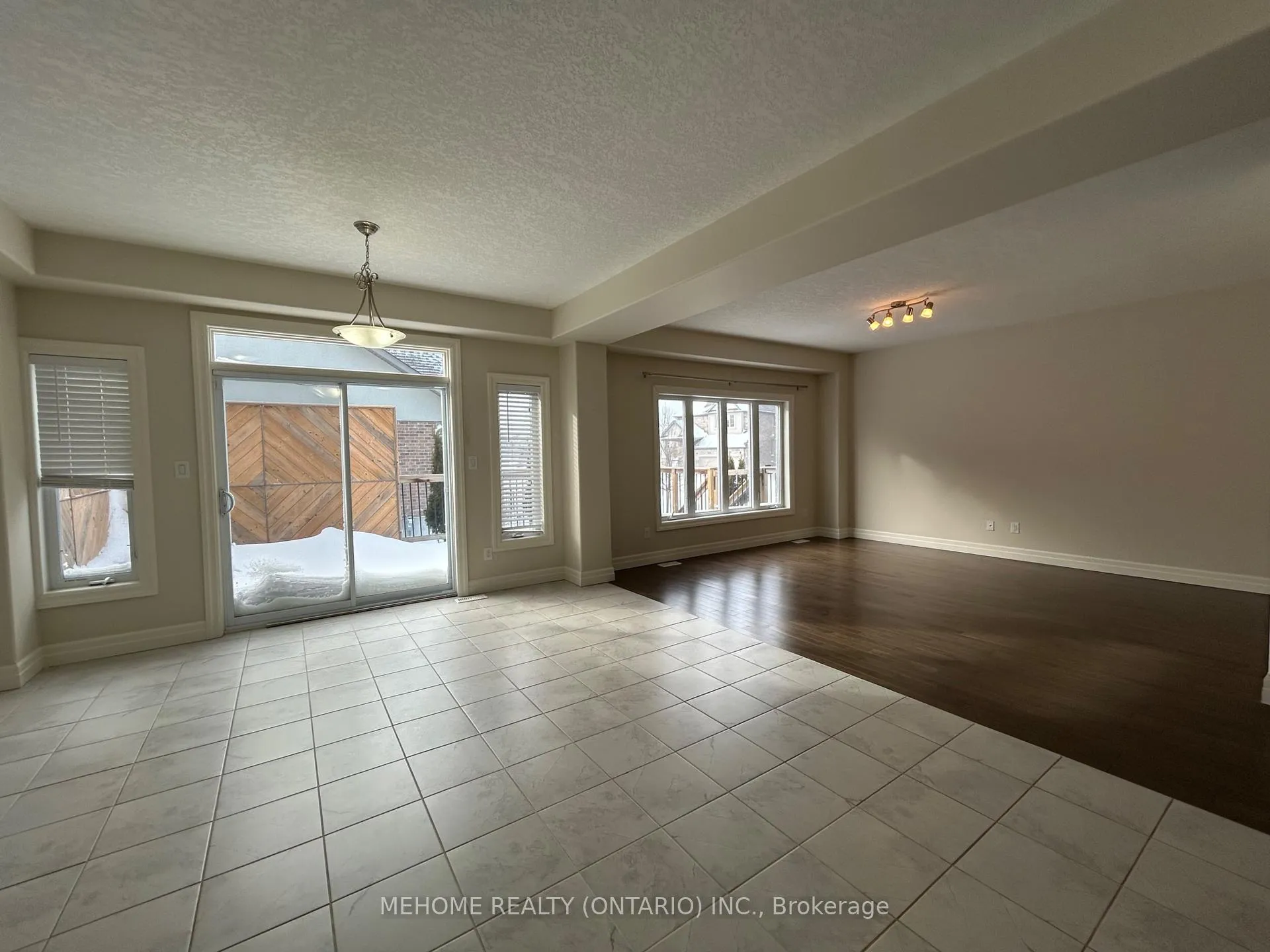 Photo 7 of 201 Spring Garden Drive, Waterloo — HOMEH