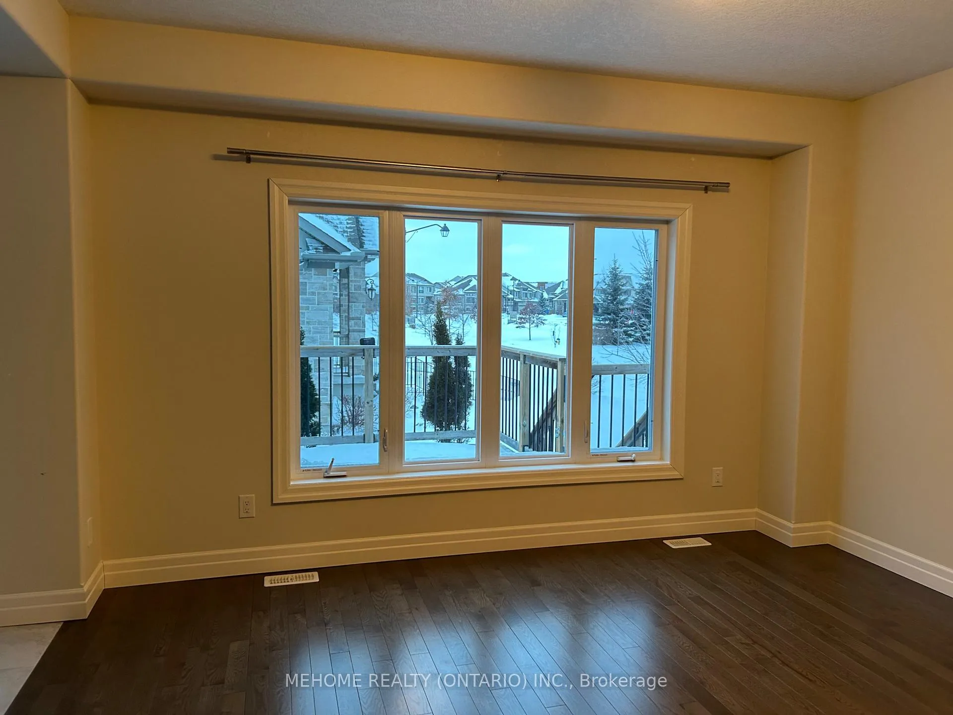 Photo 11 of 201 Spring Garden Drive, Waterloo — HOMEH