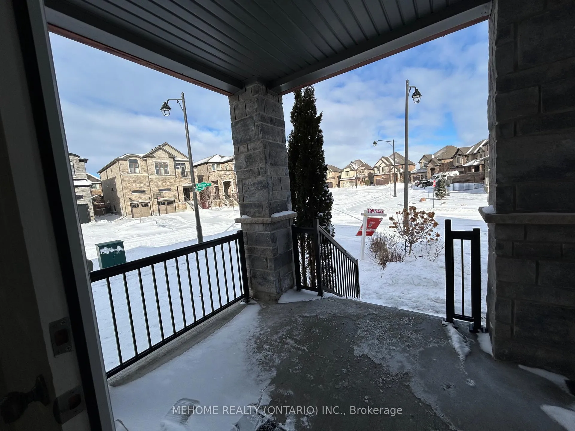 Photo 16 of 201 Spring Garden Drive, Waterloo — HOMEH