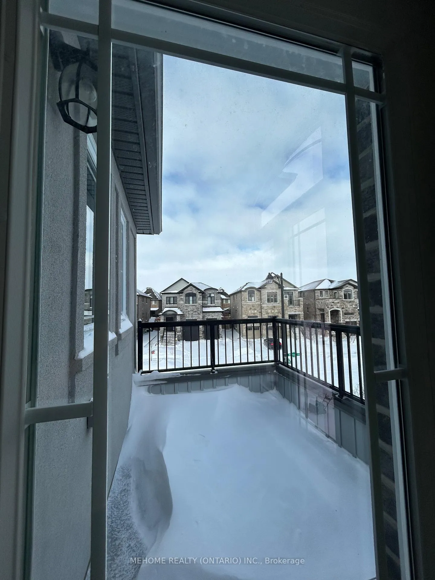 Photo 20 of 201 Spring Garden Drive, Waterloo — HOMEH