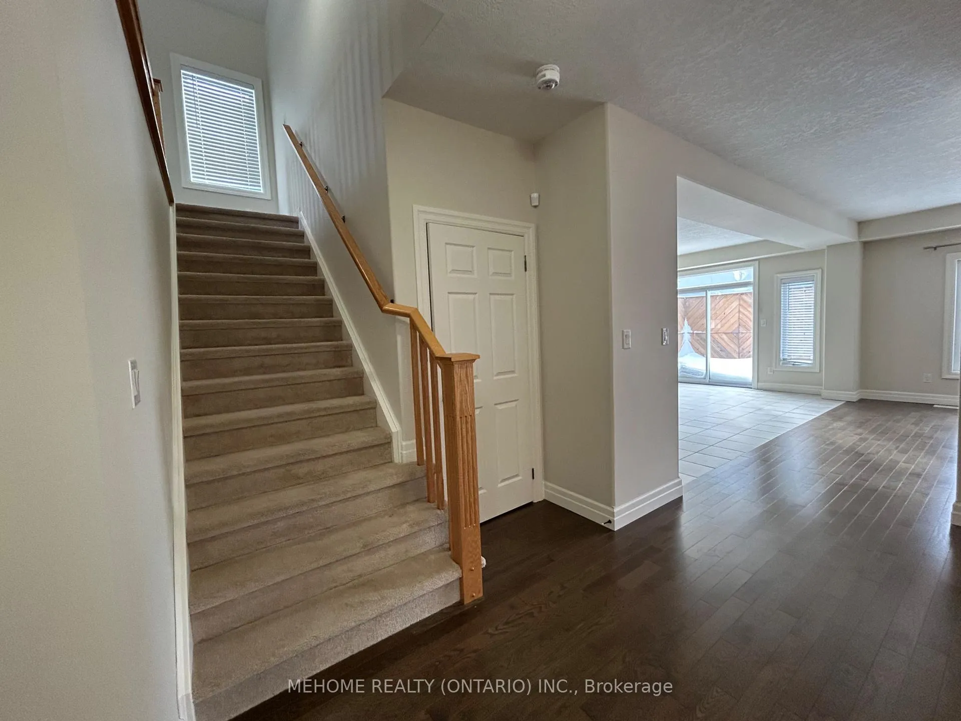 Photo 26 of 201 Spring Garden Drive, Waterloo — HOMEH