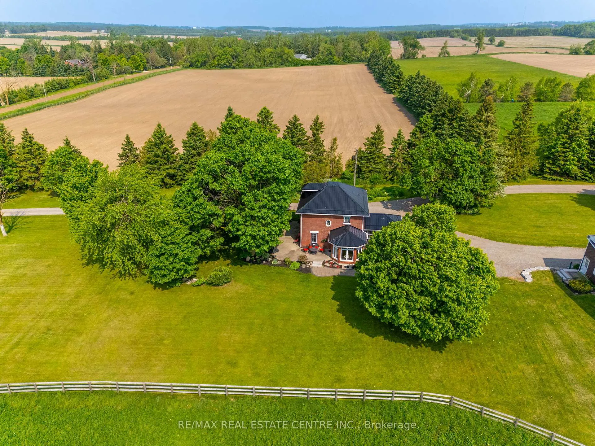 Photo 32 of 6039 Eighth Line, Erin, Rural Erin — HOMEH