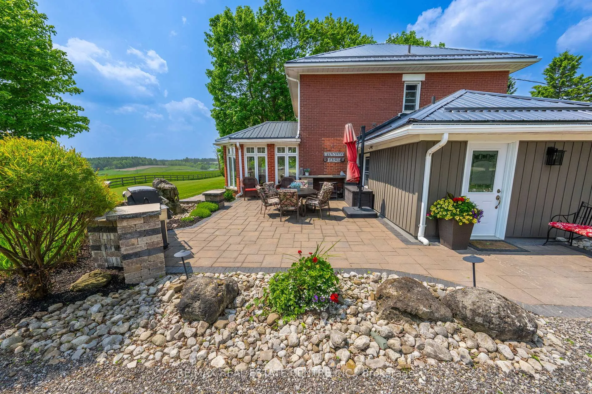 Photo 42 of 6039 Eighth Line, Erin, Rural Erin — HOMEH