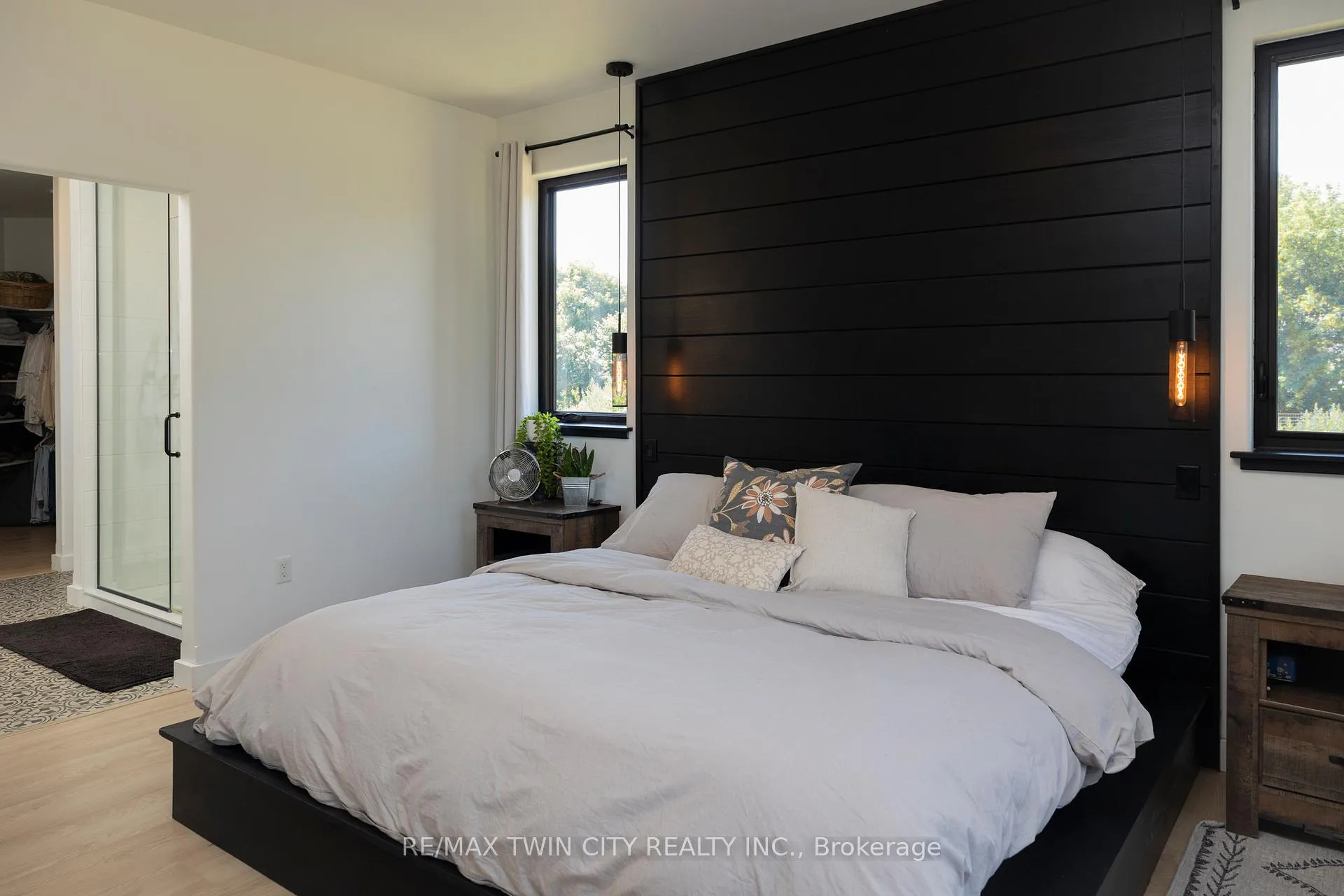 Photo 18 of 16 Forman Street, Brant, Oakland — HOMEH