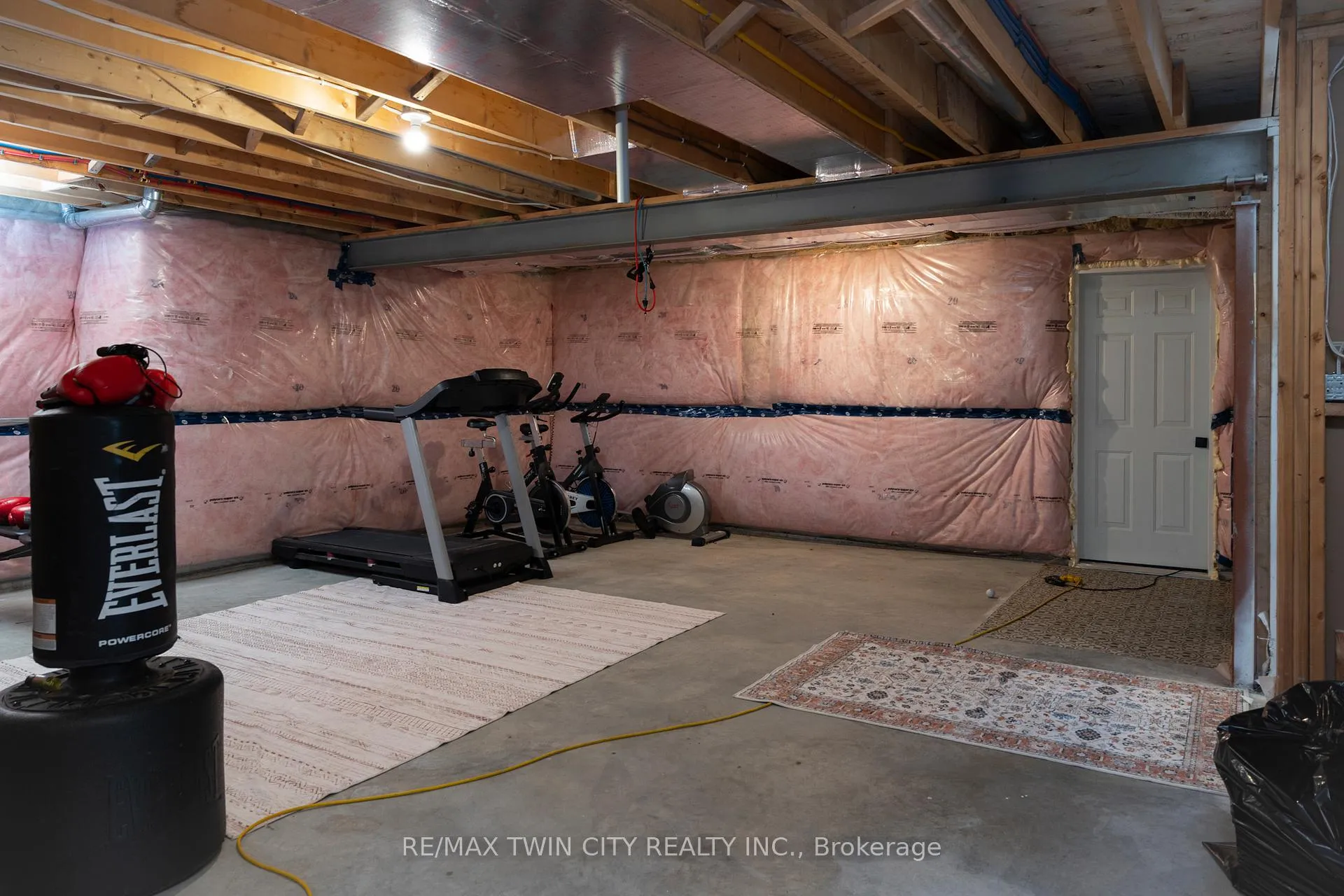 Photo 30 of 16 Forman Street, Brant, Oakland — HOMEH
