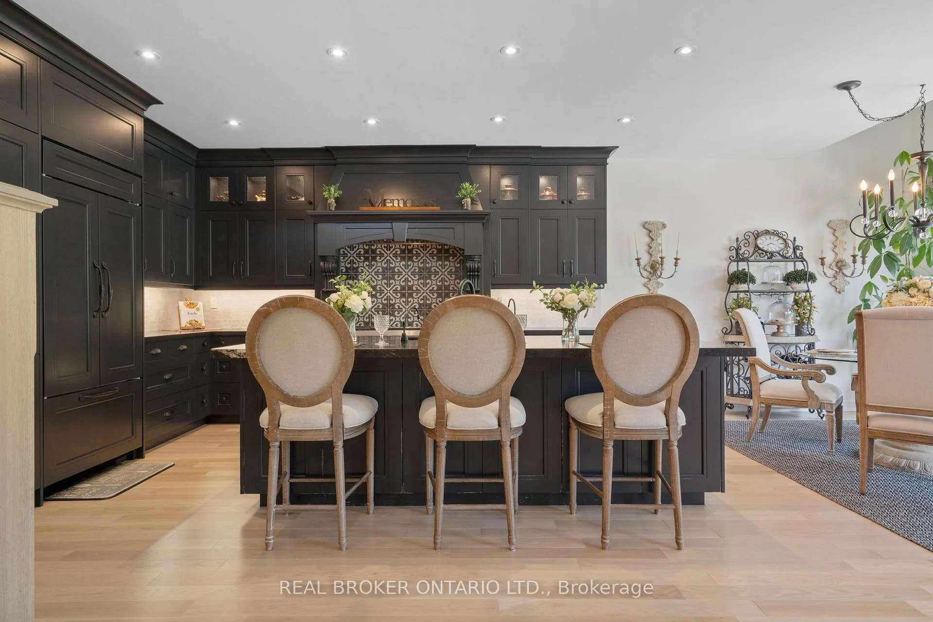 Photo 9 of 23 Howard Williams Court, Uxbridge — HOMEH