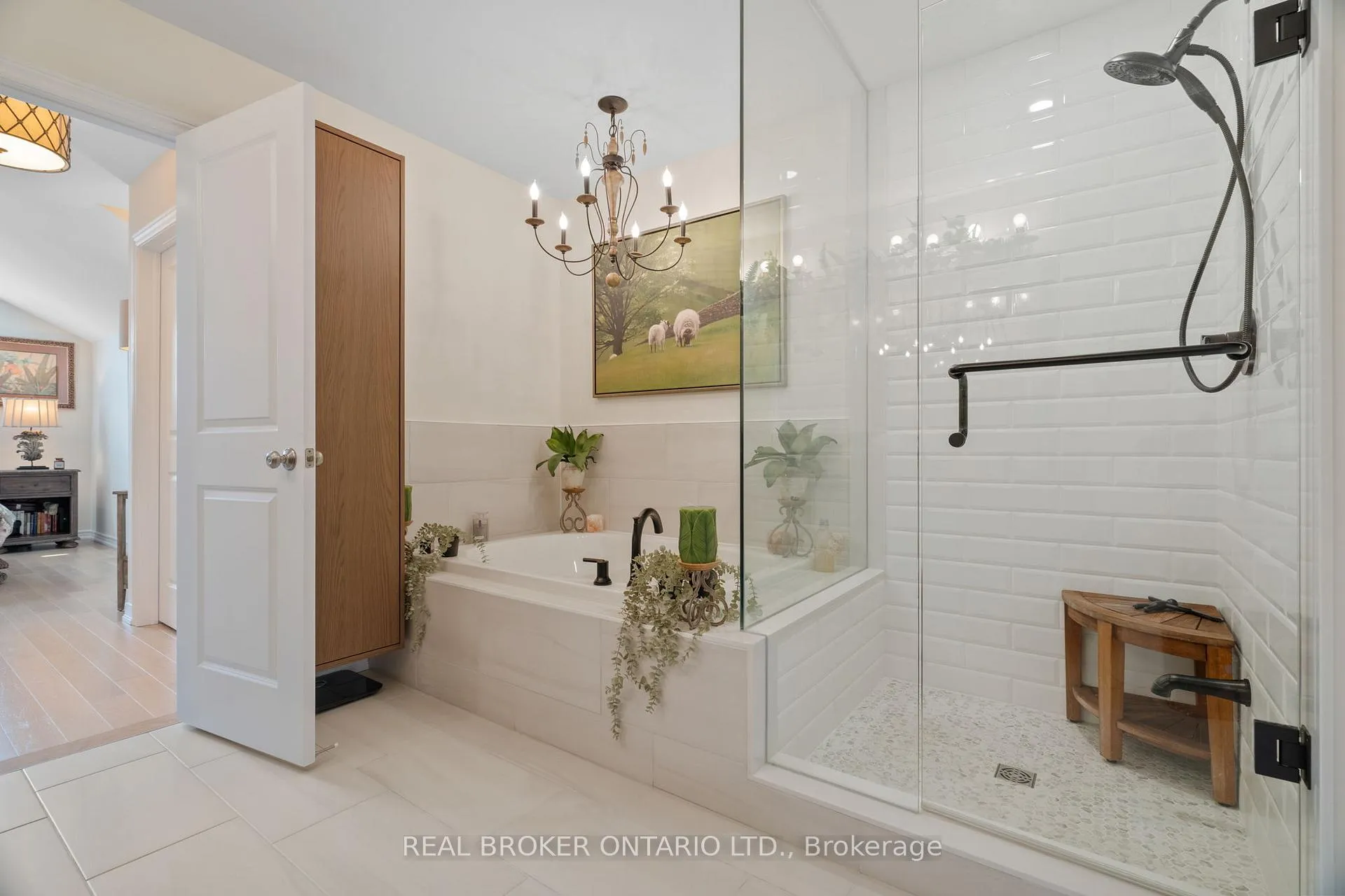 Photo 22 of 23 Howard Williams Court, Uxbridge — HOMEH