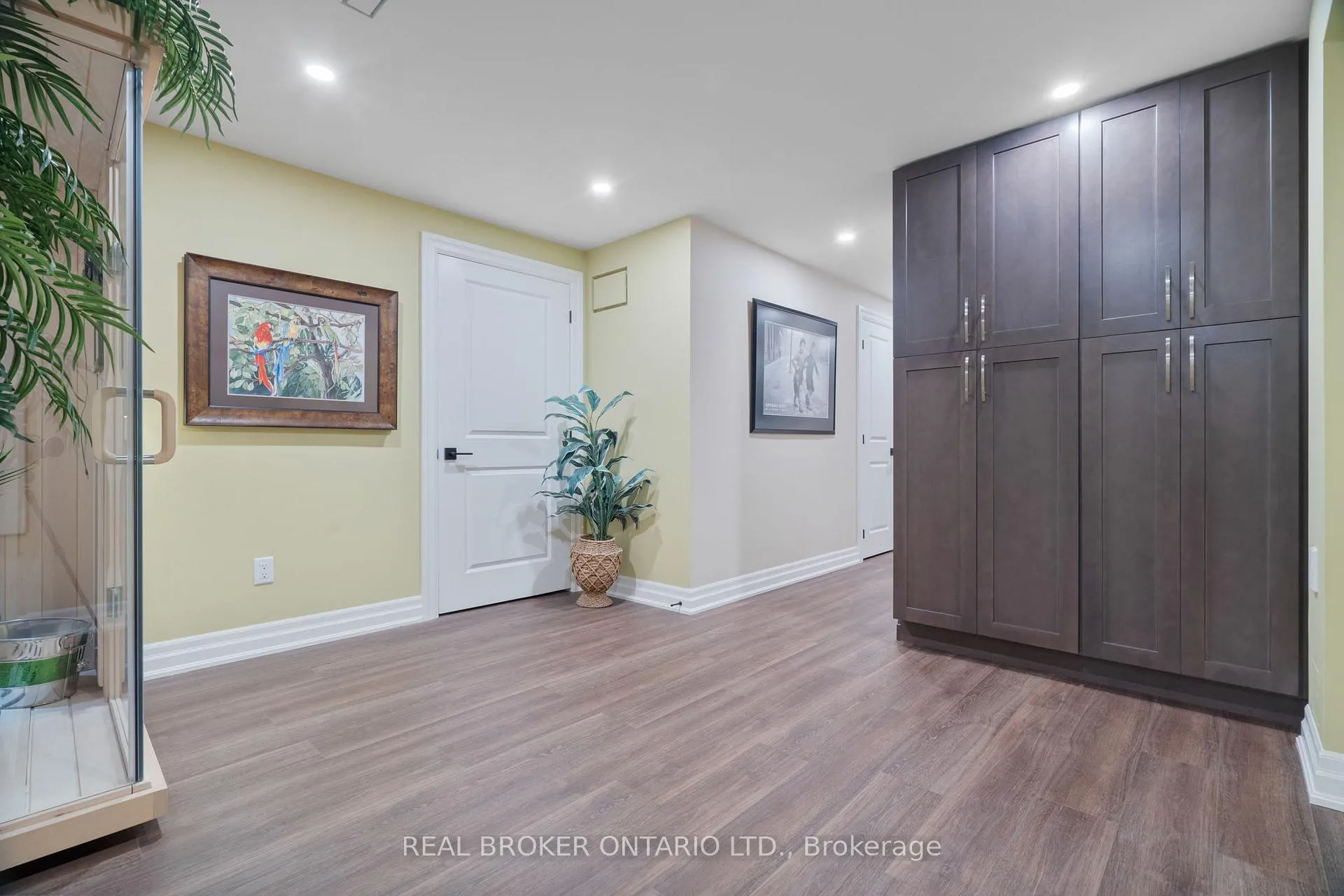 Photo 50 of 23 Howard Williams Court, Uxbridge — HOMEH
