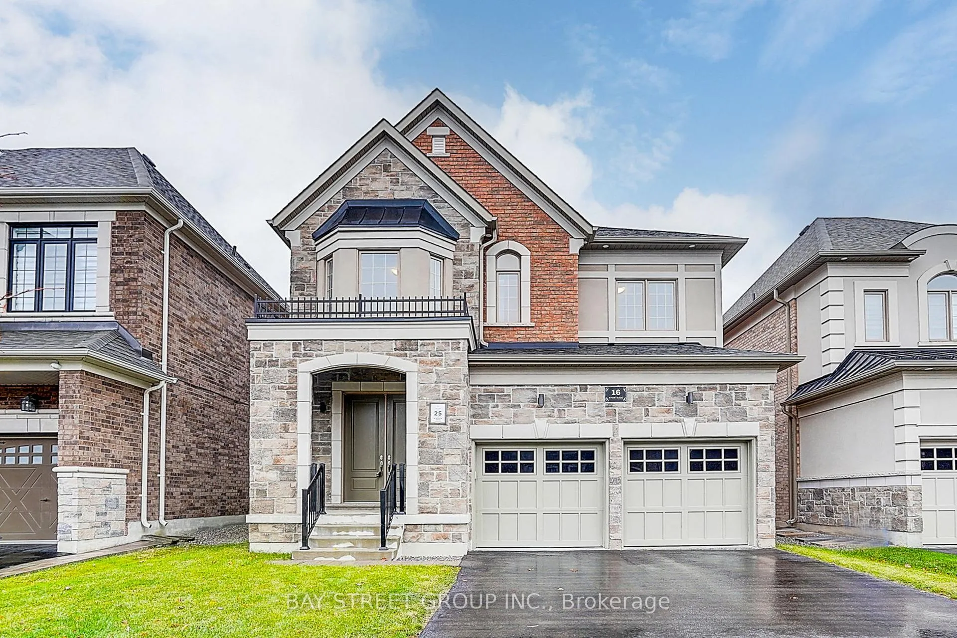 Photo 1 of 16 Botelho Circle, Aurora, Bayview Southeast — HOMEH