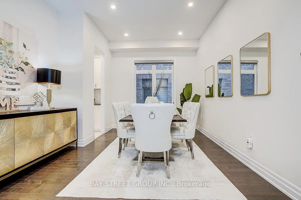 Photo 8 of 16 Botelho Circle, Aurora, Bayview Southeast — HOMEH