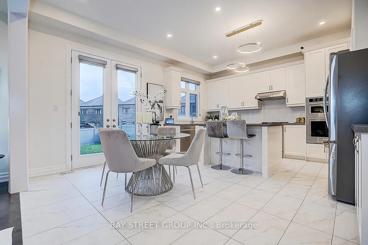 Photo 15 of 16 Botelho Circle, Aurora, Bayview Southeast — HOMEH
