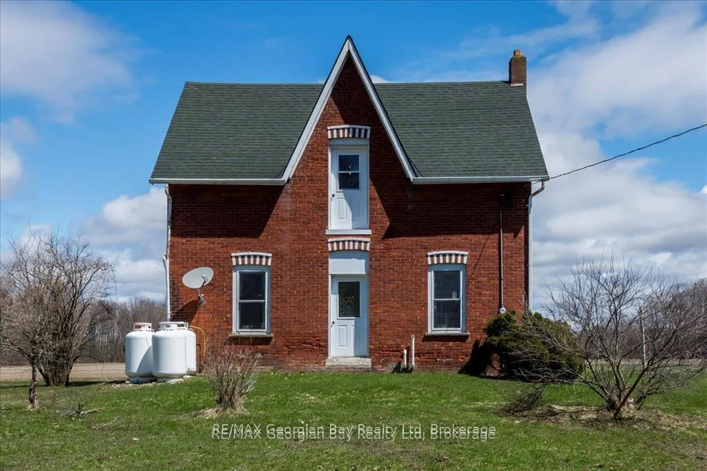 Photo 1 of 579 Marshall Road, Tiny, Rural Tiny — HOMEH