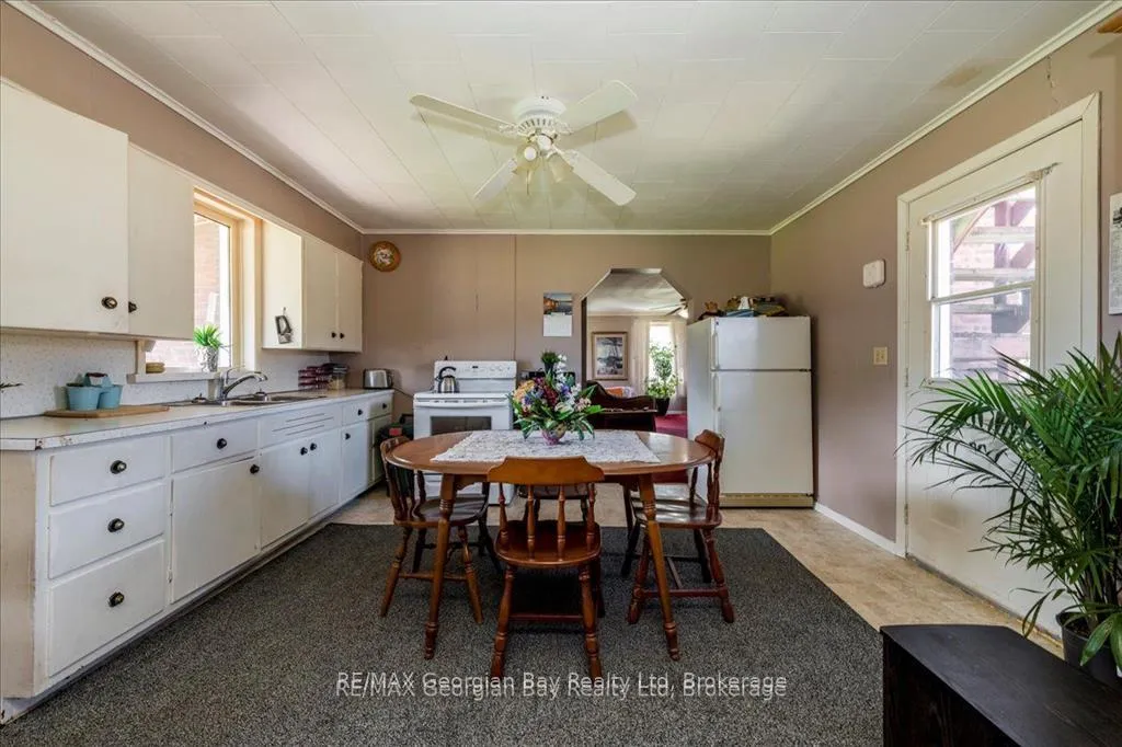 Photo 5 of 579 Marshall Road, Tiny, Rural Tiny — HOMEH