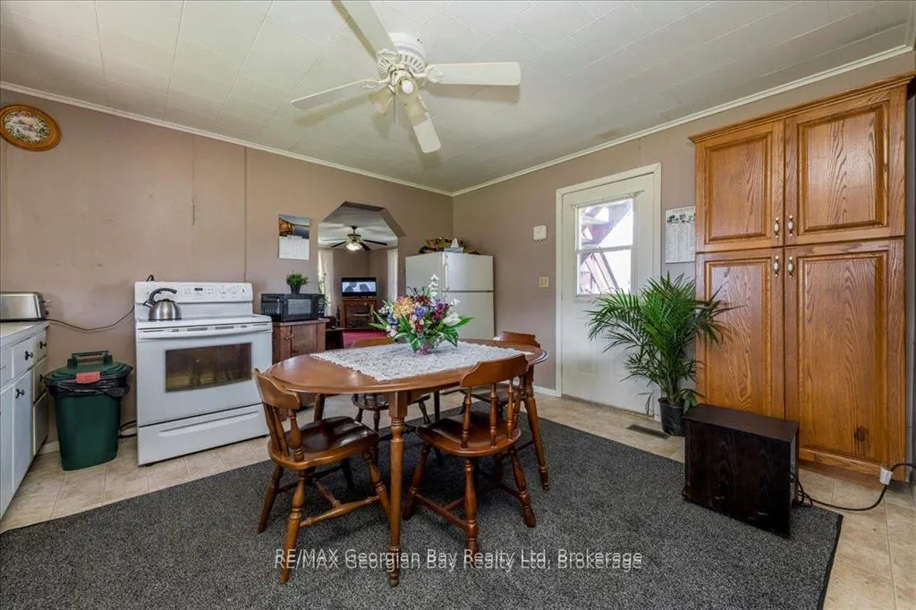 Photo 6 of 579 Marshall Road, Tiny, Rural Tiny — HOMEH