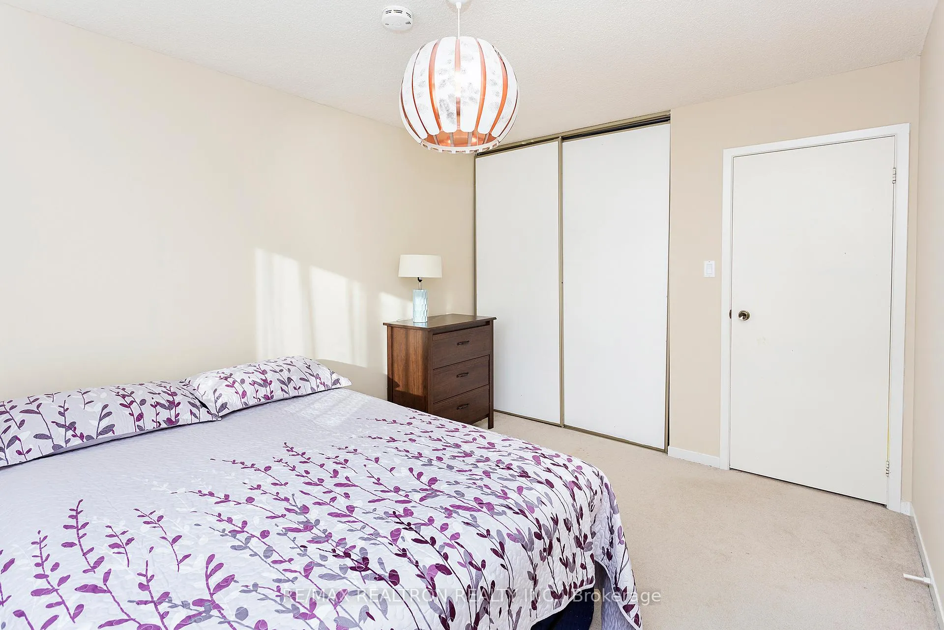 Photo 23 of 137 Glenmanor Way, Vaughan, Crestwood-Springfarm-Yorkhill — HOMEH