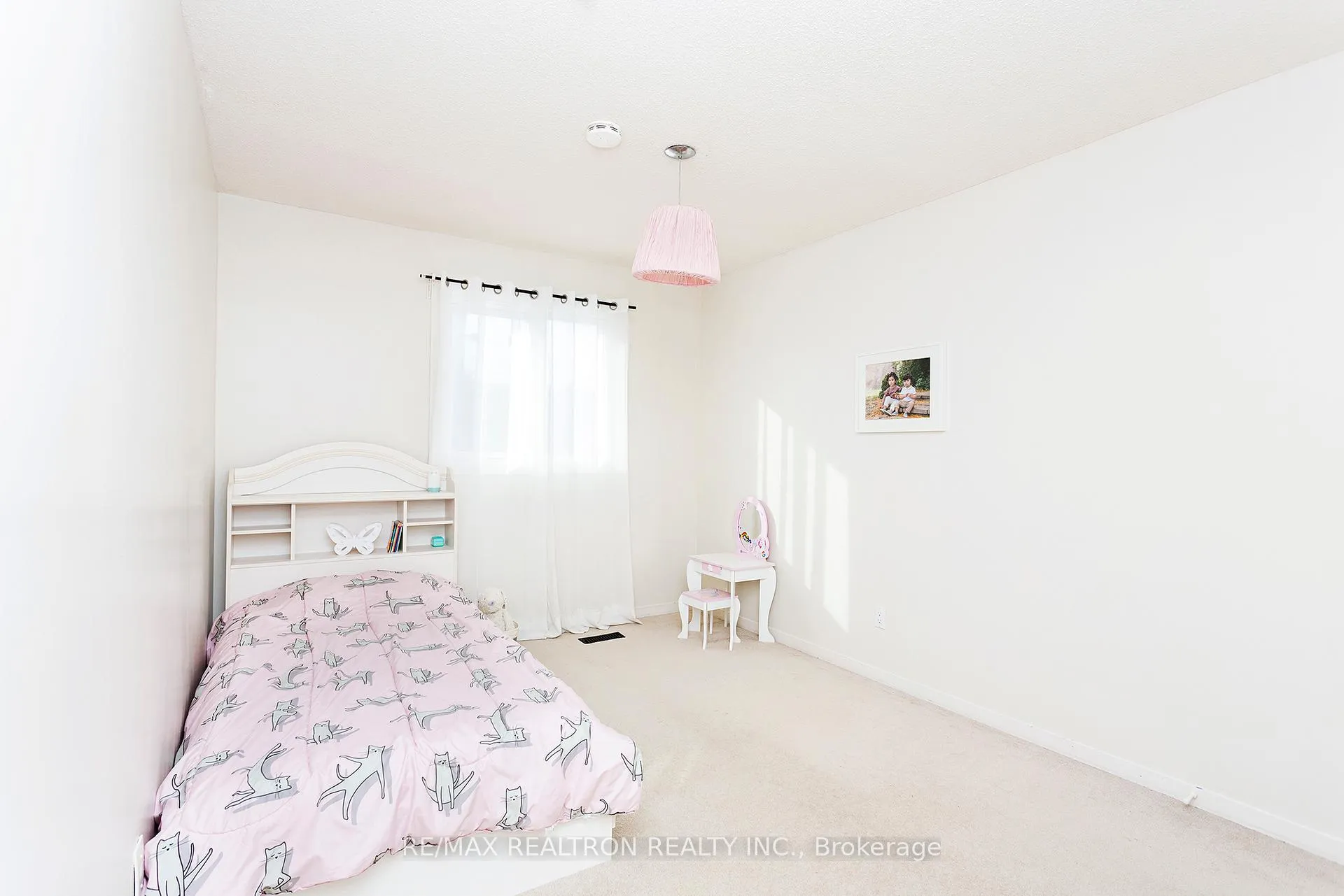 Photo 25 of 137 Glenmanor Way, Vaughan, Crestwood-Springfarm-Yorkhill — HOMEH