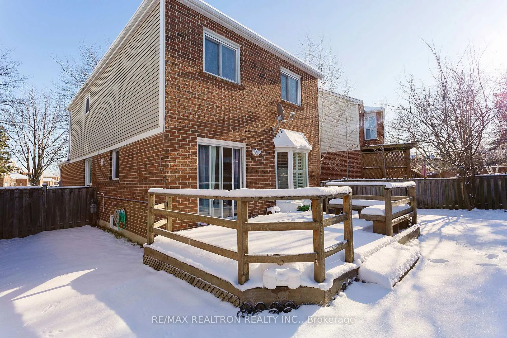 Photo 35 of 137 Glenmanor Way, Vaughan, Crestwood-Springfarm-Yorkhill — HOMEH