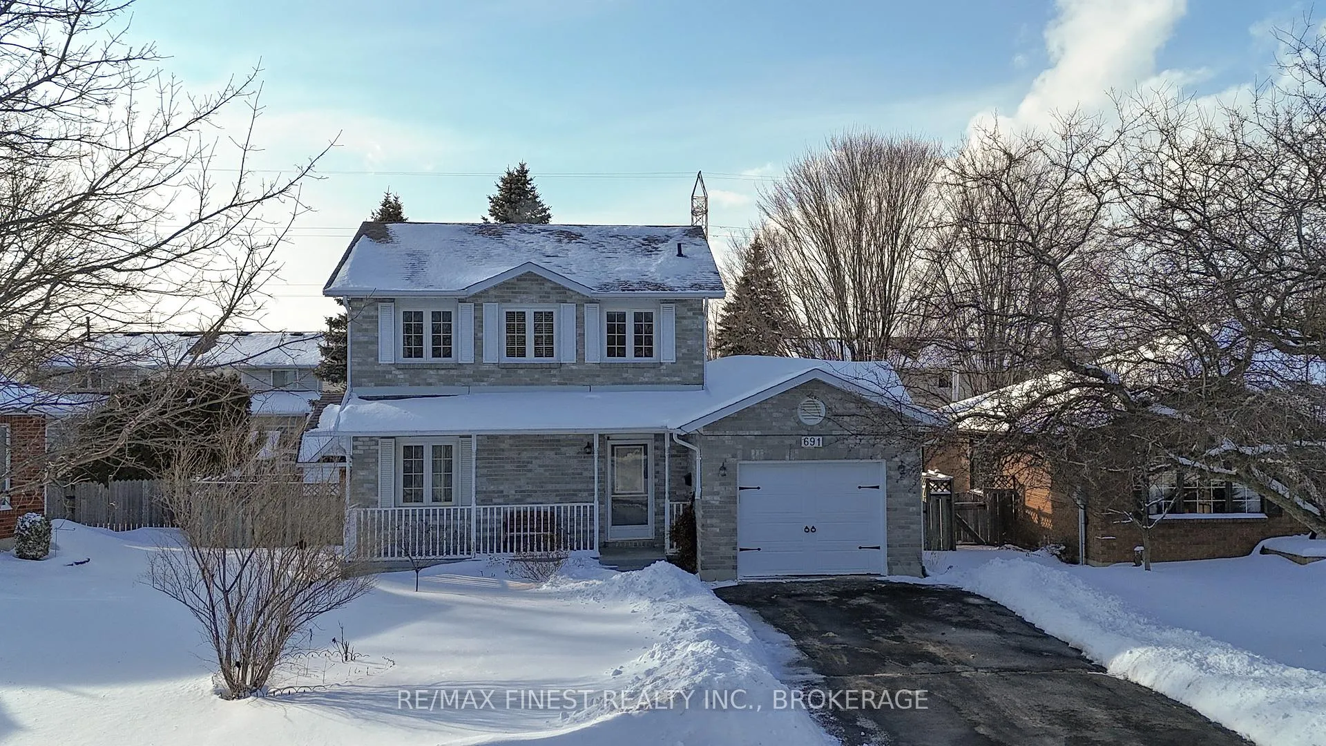 Front of 691 Muirfield Crescent