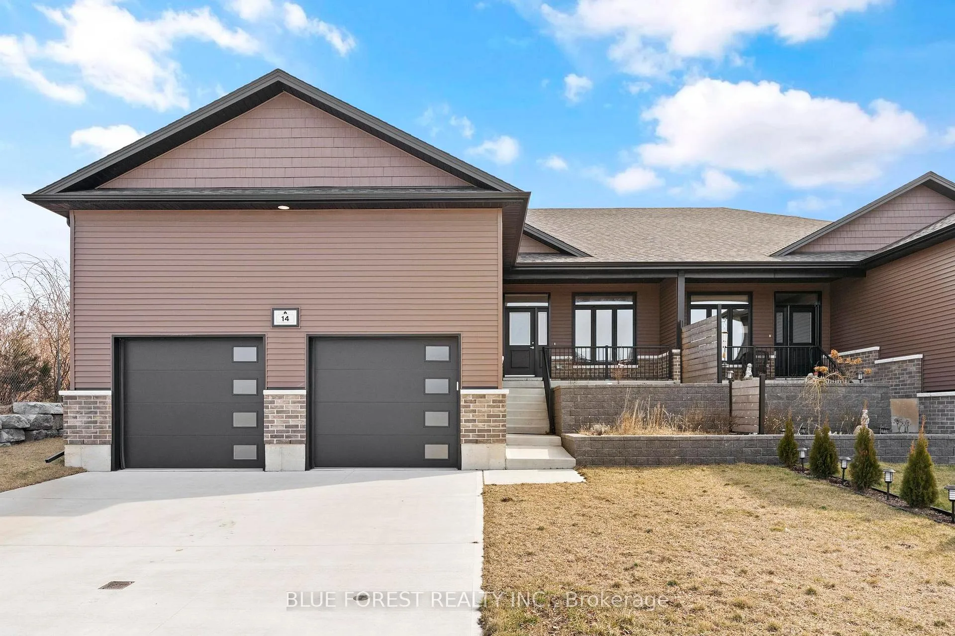 Photo 1 of 14 Vida Street, Chatham-Kent, Blenheim — HOMEH