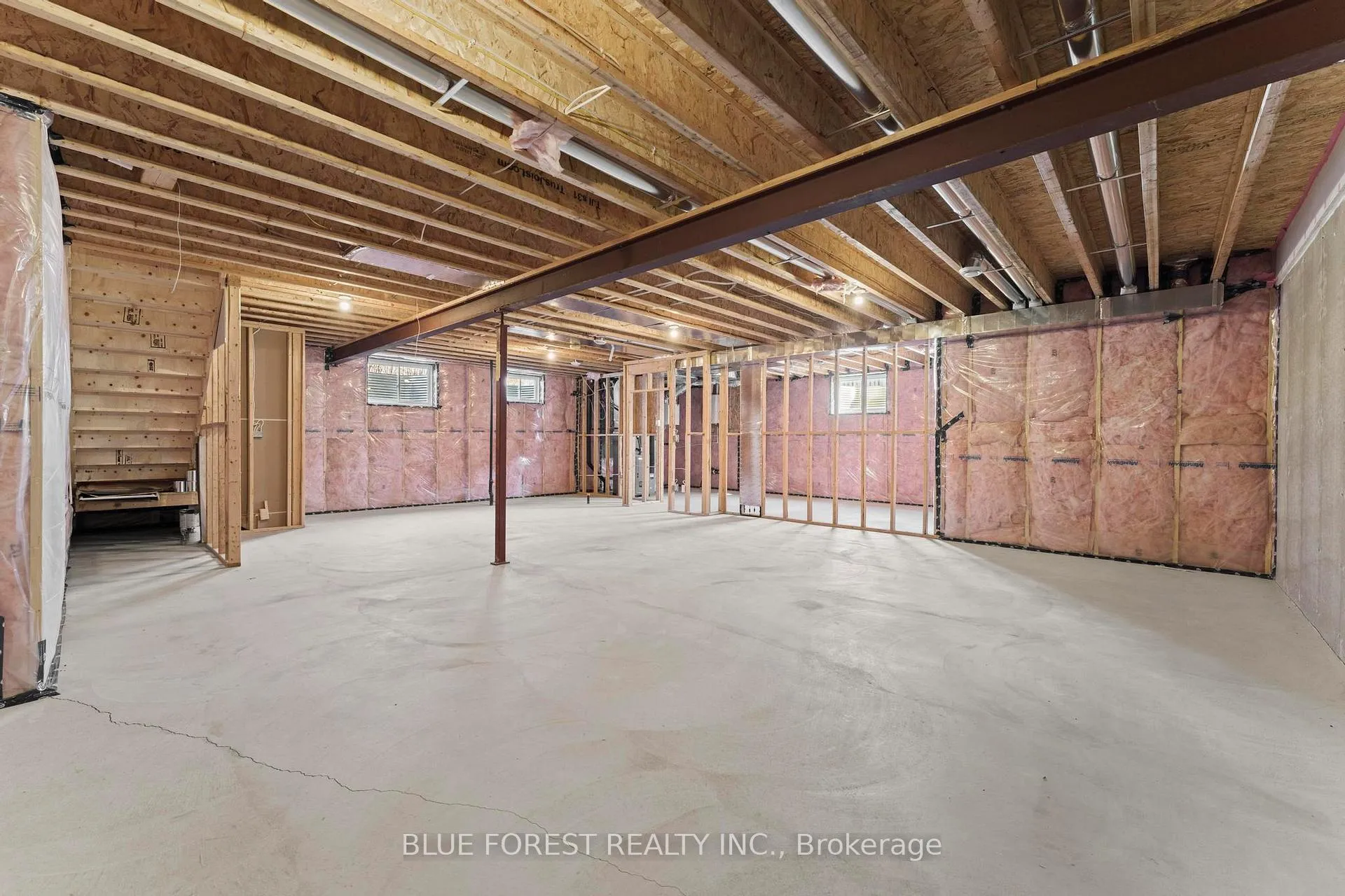 Photo 28 of 14 Vida Street, Chatham-Kent, Blenheim — HOMEH