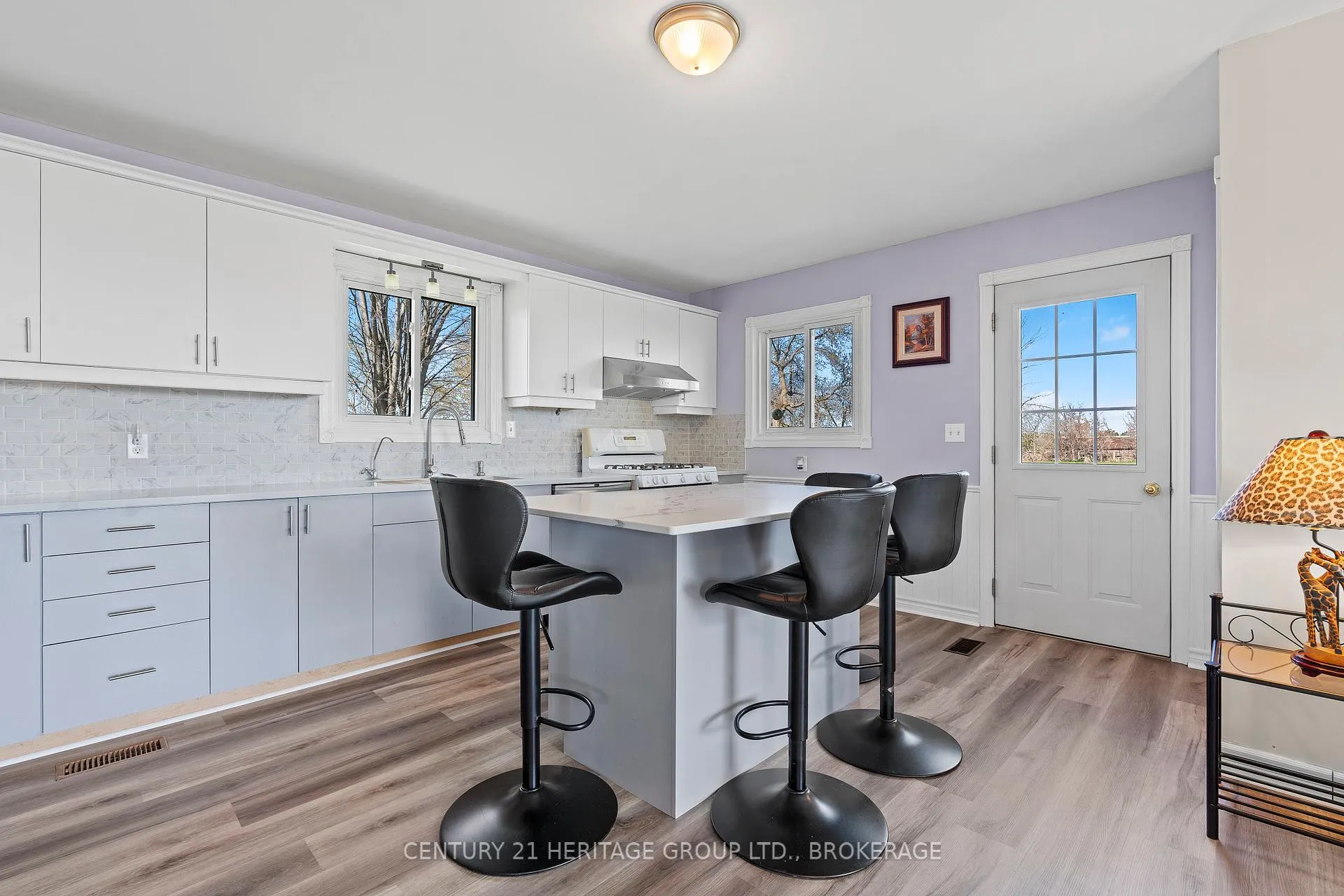 Photo 12 of 2750 15 Highway, Rideau Lakes, Rideau Lakes (South Crosby) Twp — HOMEH