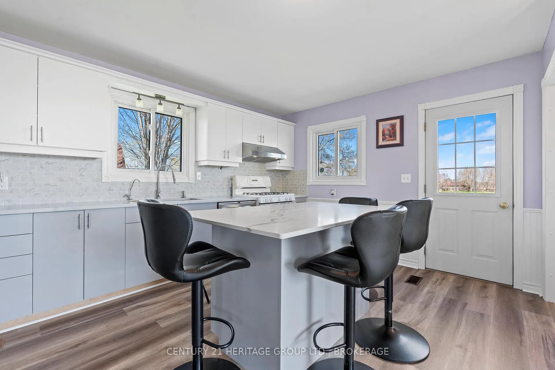 Photo 13 of 2750 15 Highway, Rideau Lakes, Rideau Lakes (South Crosby) Twp — HOMEH