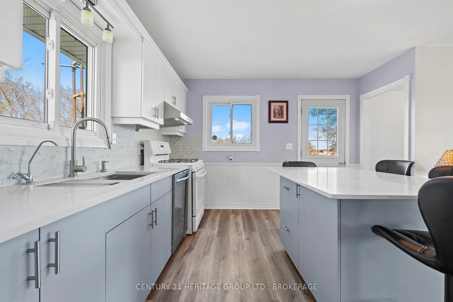 Photo 14 of 2750 15 Highway, Rideau Lakes, Rideau Lakes (South Crosby) Twp — HOMEH