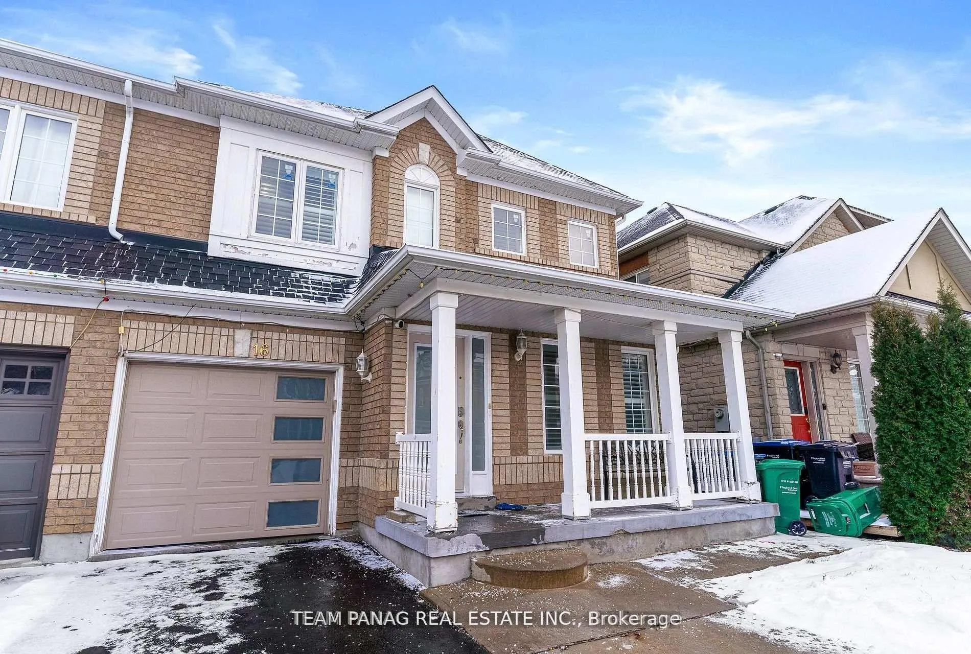 Photo 2 of 16 Saintsbury Crescent, Brampton, Sandringham-Wellington — HOMEH