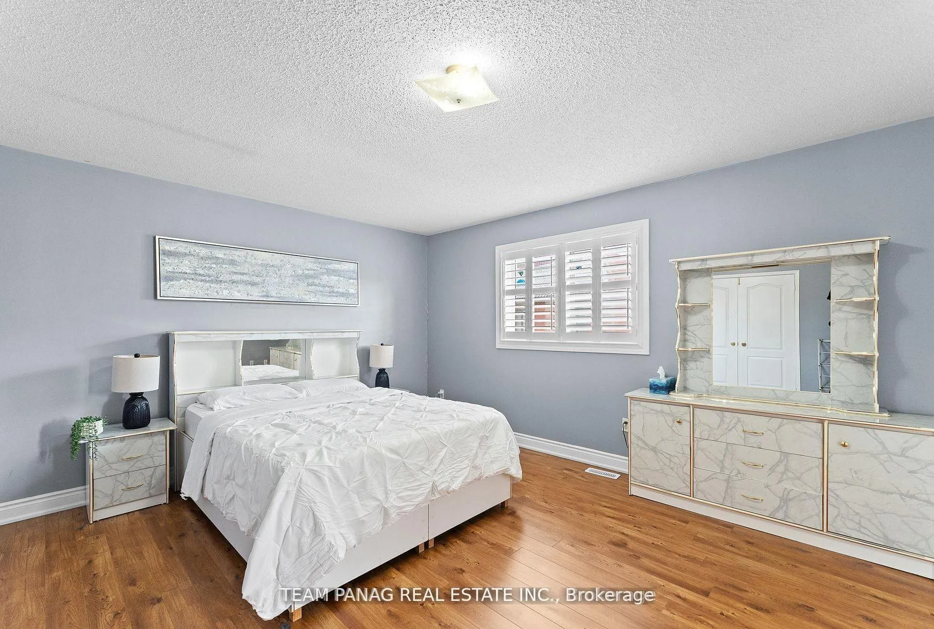 Photo 12 of 16 Saintsbury Crescent, Brampton, Sandringham-Wellington — HOMEH