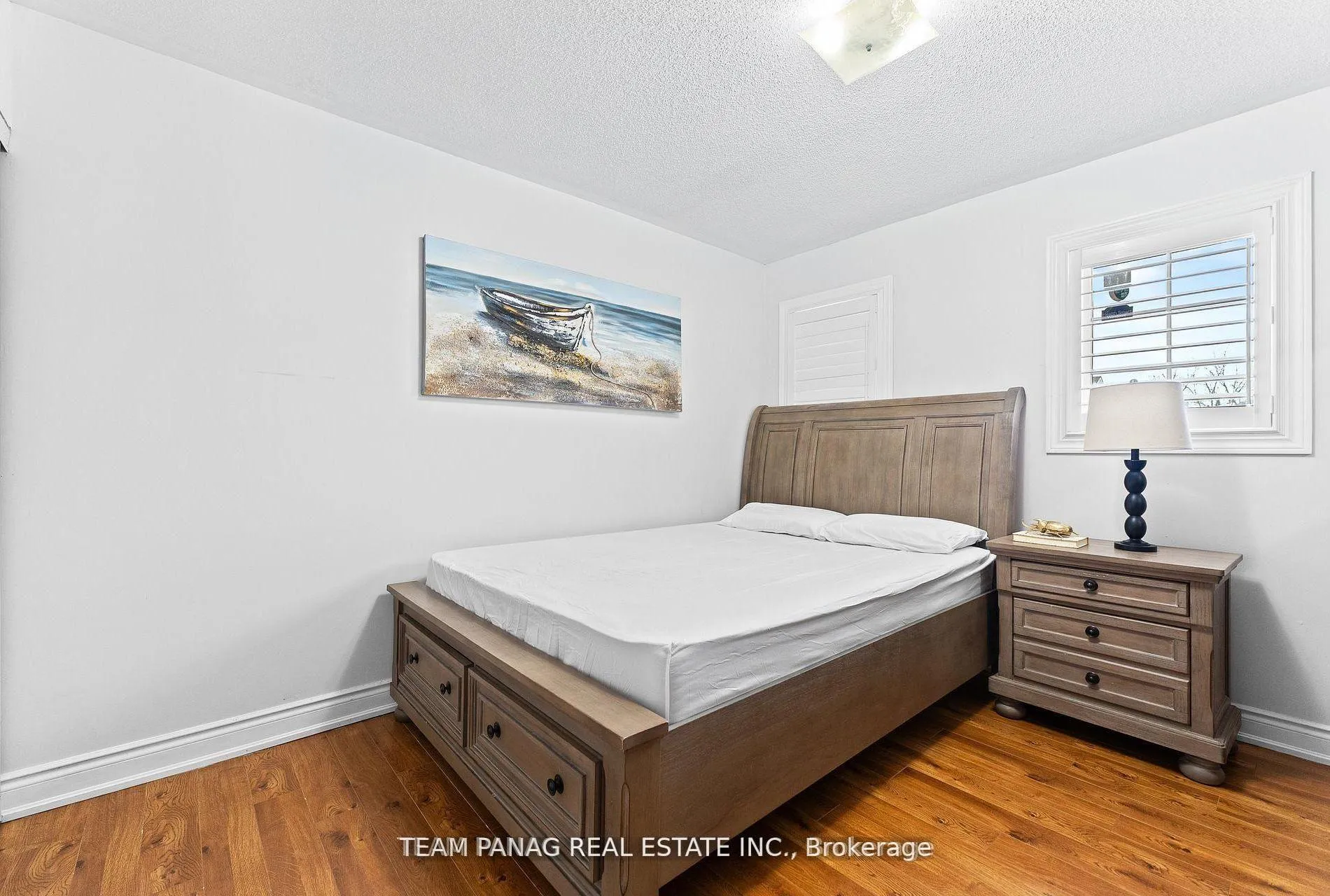 Photo 15 of 16 Saintsbury Crescent, Brampton, Sandringham-Wellington — HOMEH