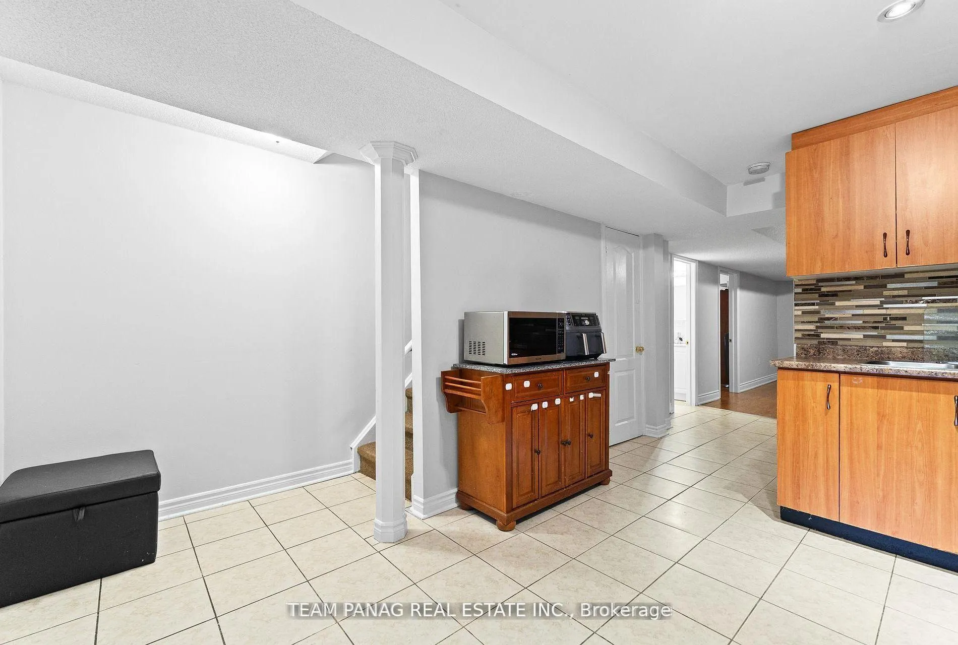 Photo 25 of 16 Saintsbury Crescent, Brampton, Sandringham-Wellington — HOMEH