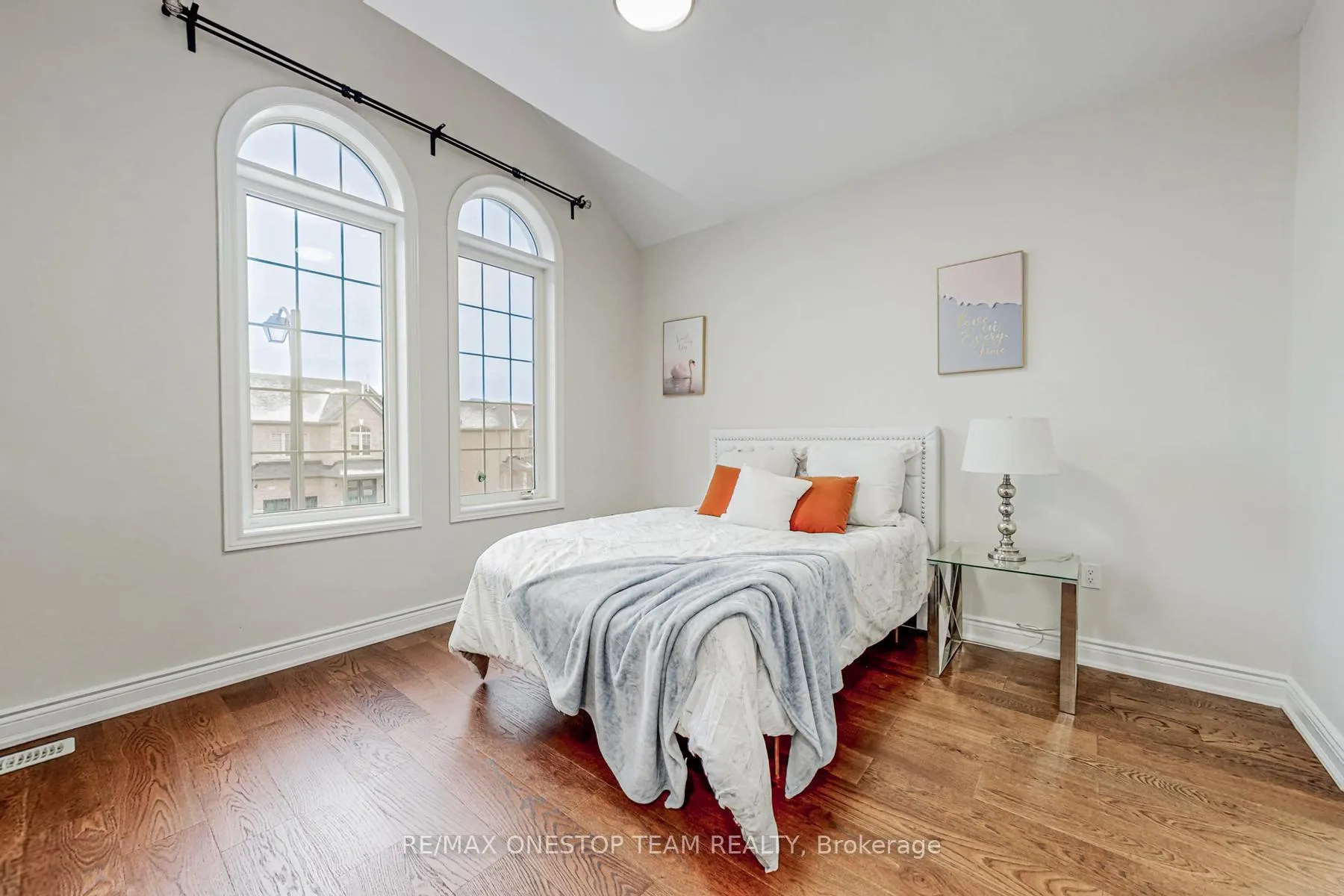 Photo 32 of 16 Nocturne Avenue, Vaughan, Kleinburg — HOMEH
