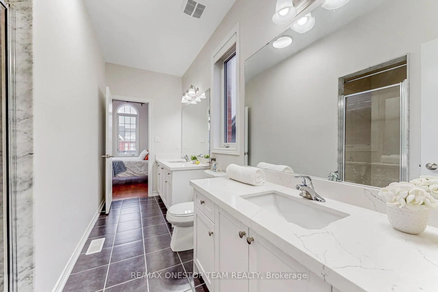 Photo 35 of 16 Nocturne Avenue, Vaughan, Kleinburg — HOMEH