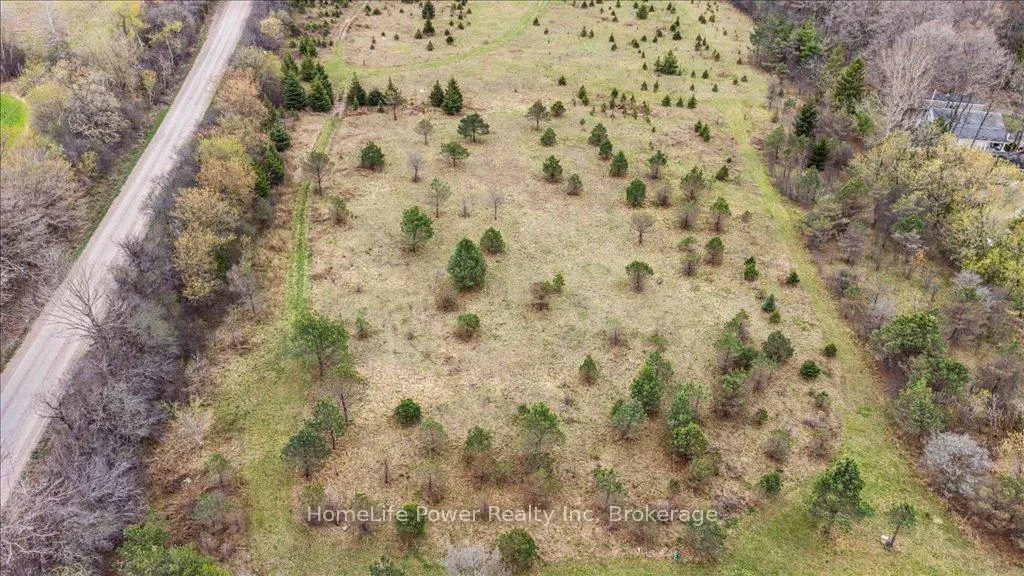 Photo 9 of Pioneer Trail, Puslinch, Rural Puslinch West — HOMEH