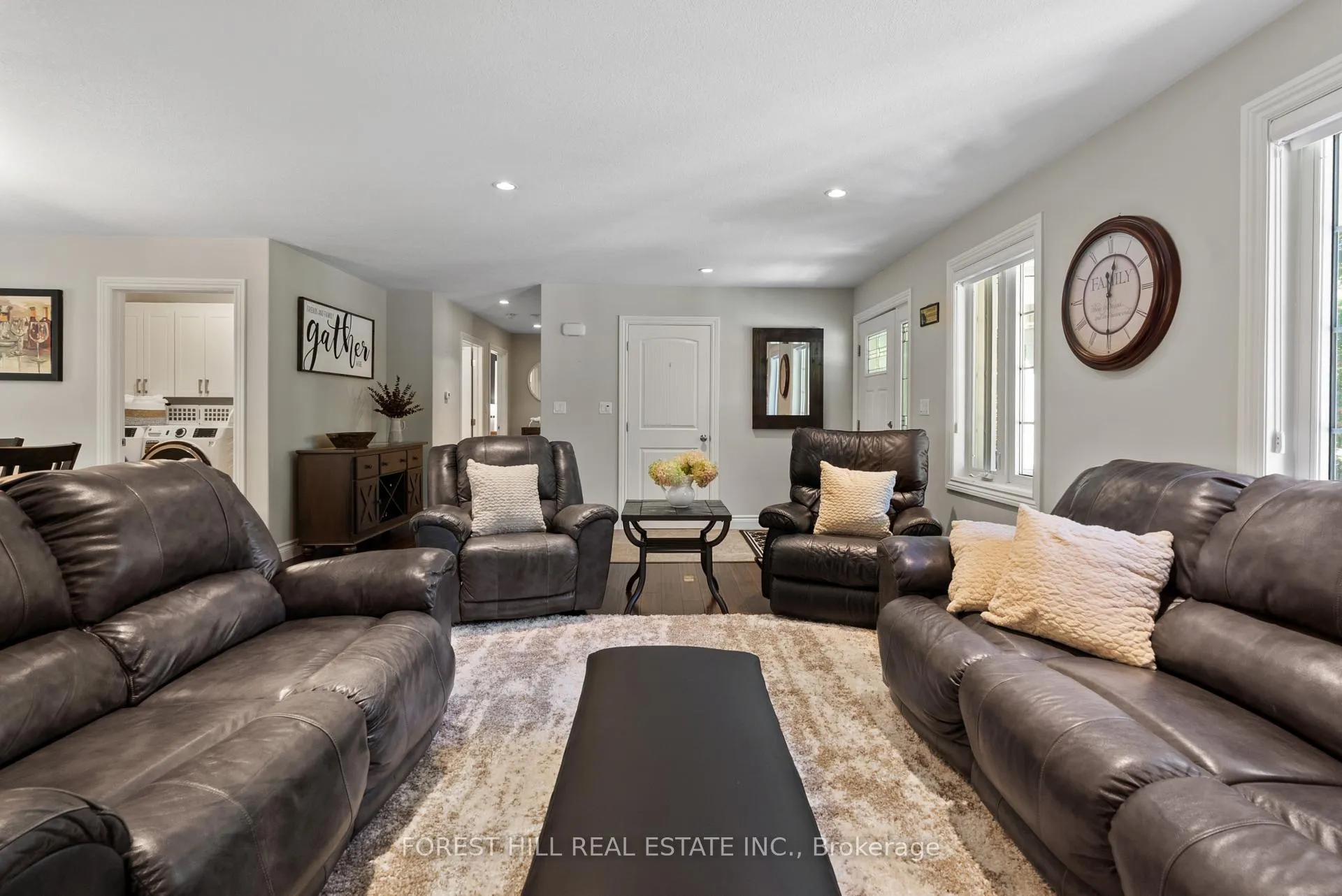 Photo 10 of 1025 Tower Crescent, Gravenhurst, Morriston — HOMEH