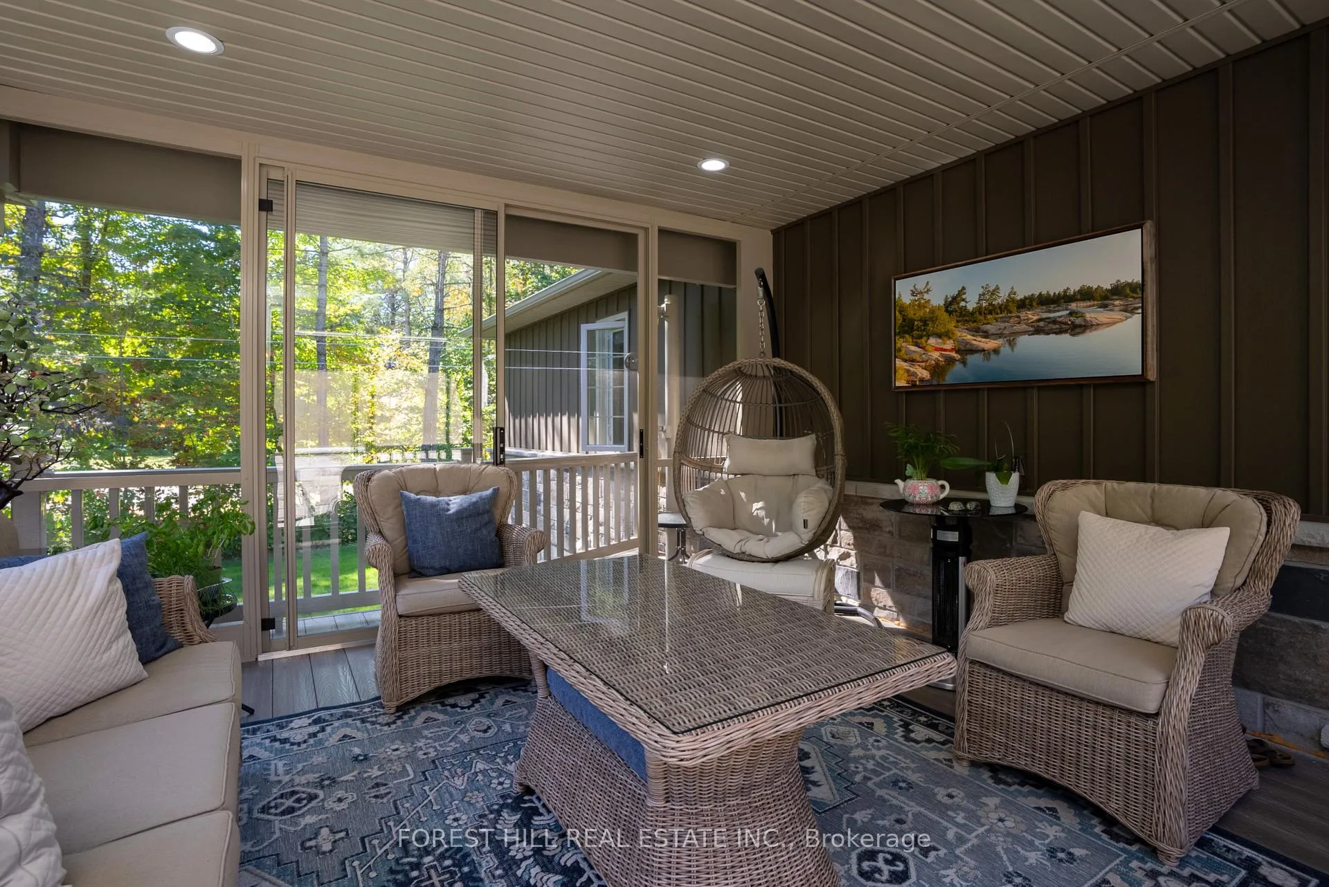 Photo 12 of 1025 Tower Crescent, Gravenhurst, Morriston — HOMEH