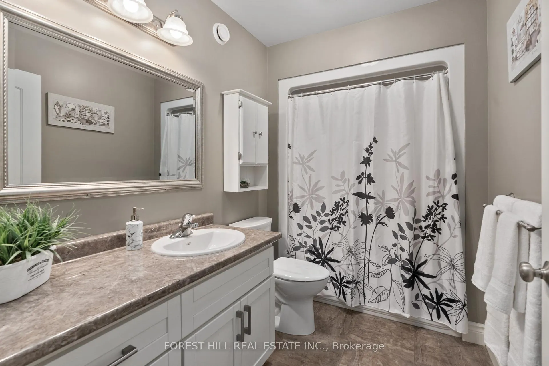 Photo 18 of 1025 Tower Crescent, Gravenhurst, Morriston — HOMEH
