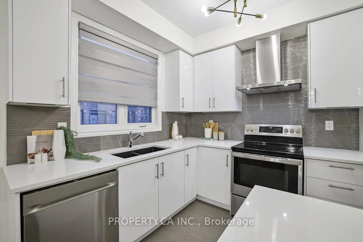 Photo 15 of 1527 Kovachik Boulevard, Milton, Walker — HOMEH
