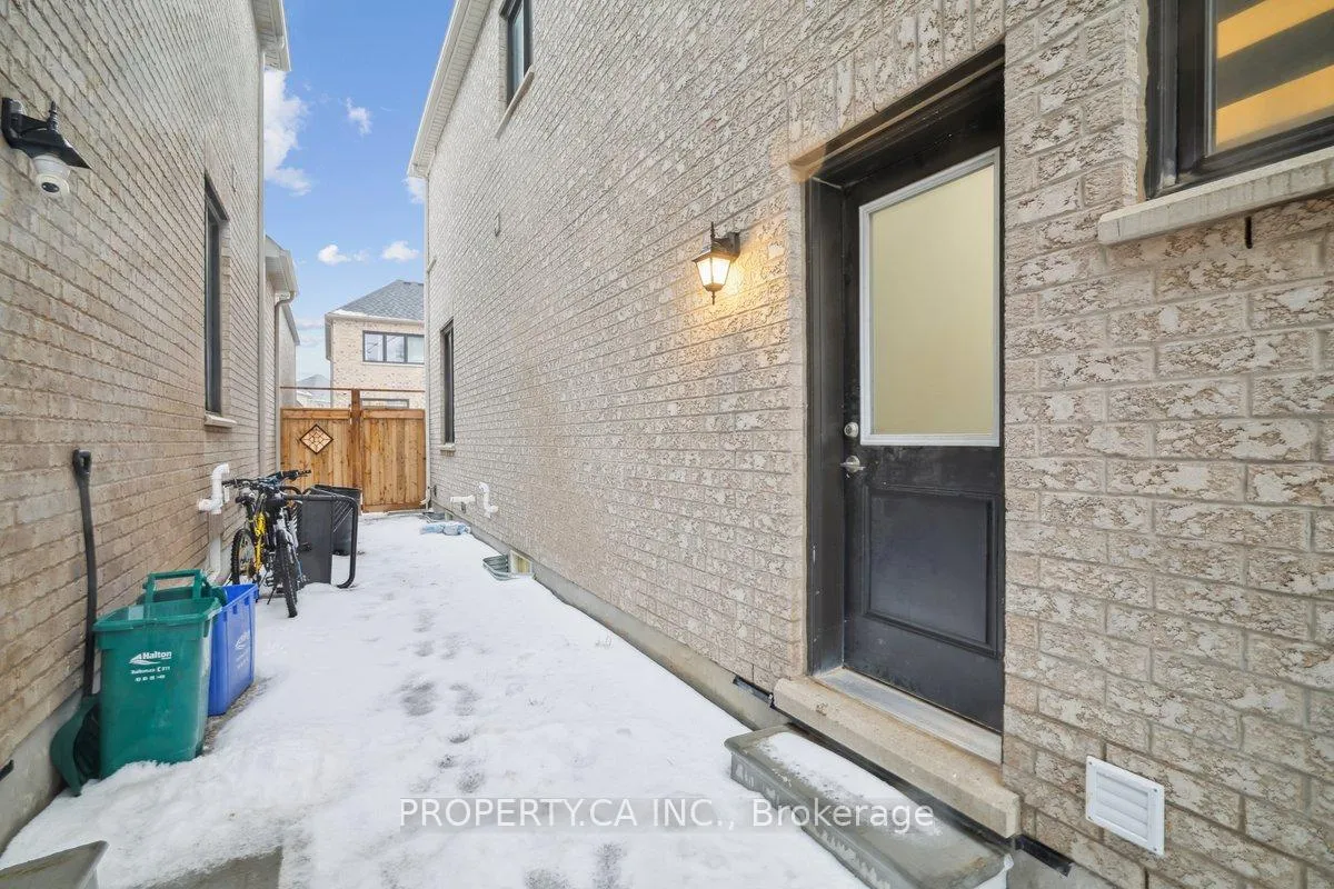 Photo 30 of 1527 Kovachik Boulevard, Milton, Walker — HOMEH