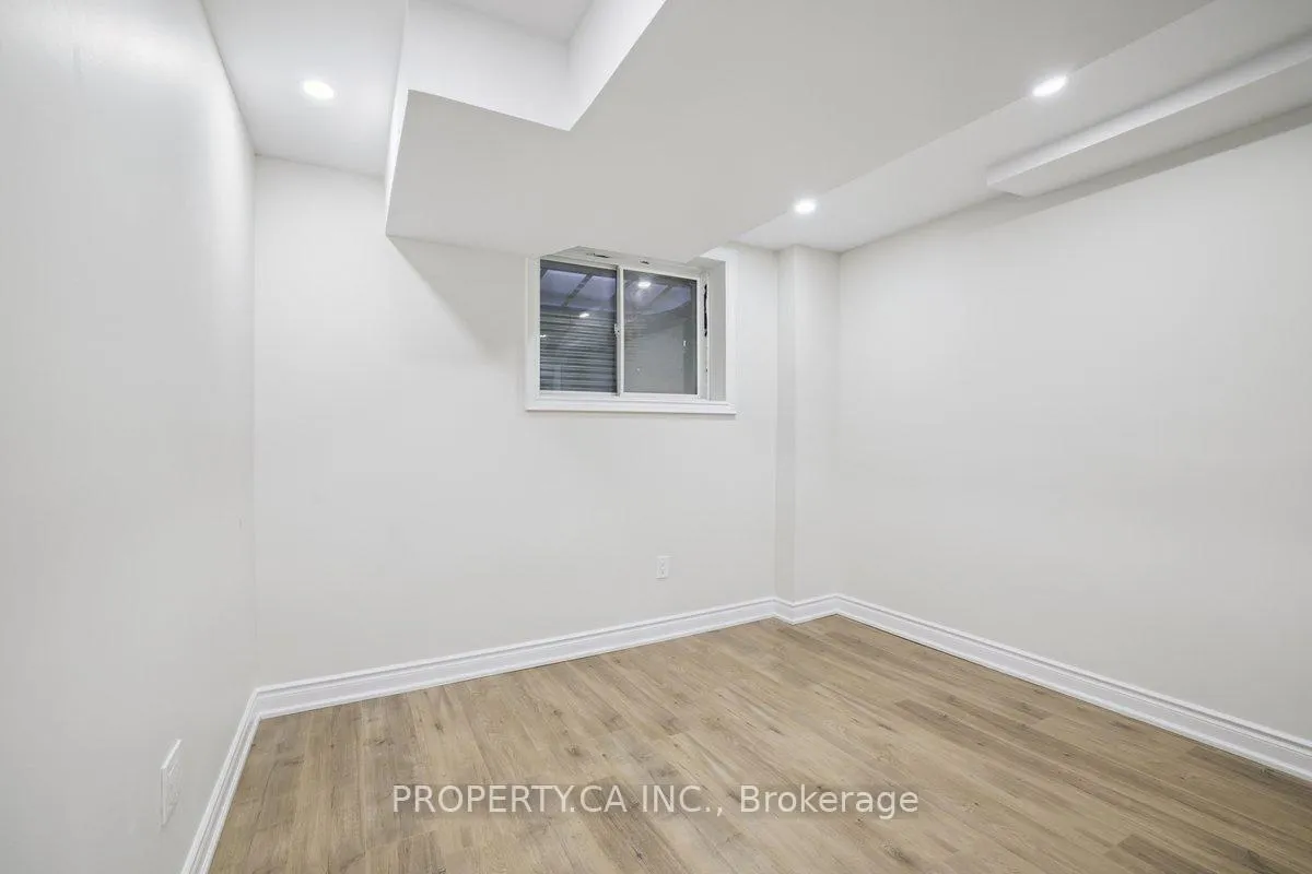 Photo 37 of 1527 Kovachik Boulevard, Milton, Walker — HOMEH