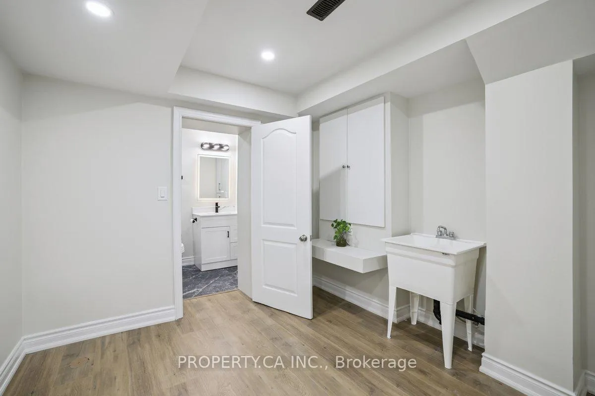 Photo 39 of 1527 Kovachik Boulevard, Milton, Walker — HOMEH