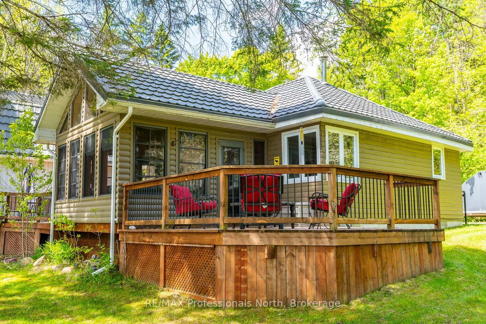 Photo 2 of 1363 Walker Line, Algonquin Highlands — HOMEH