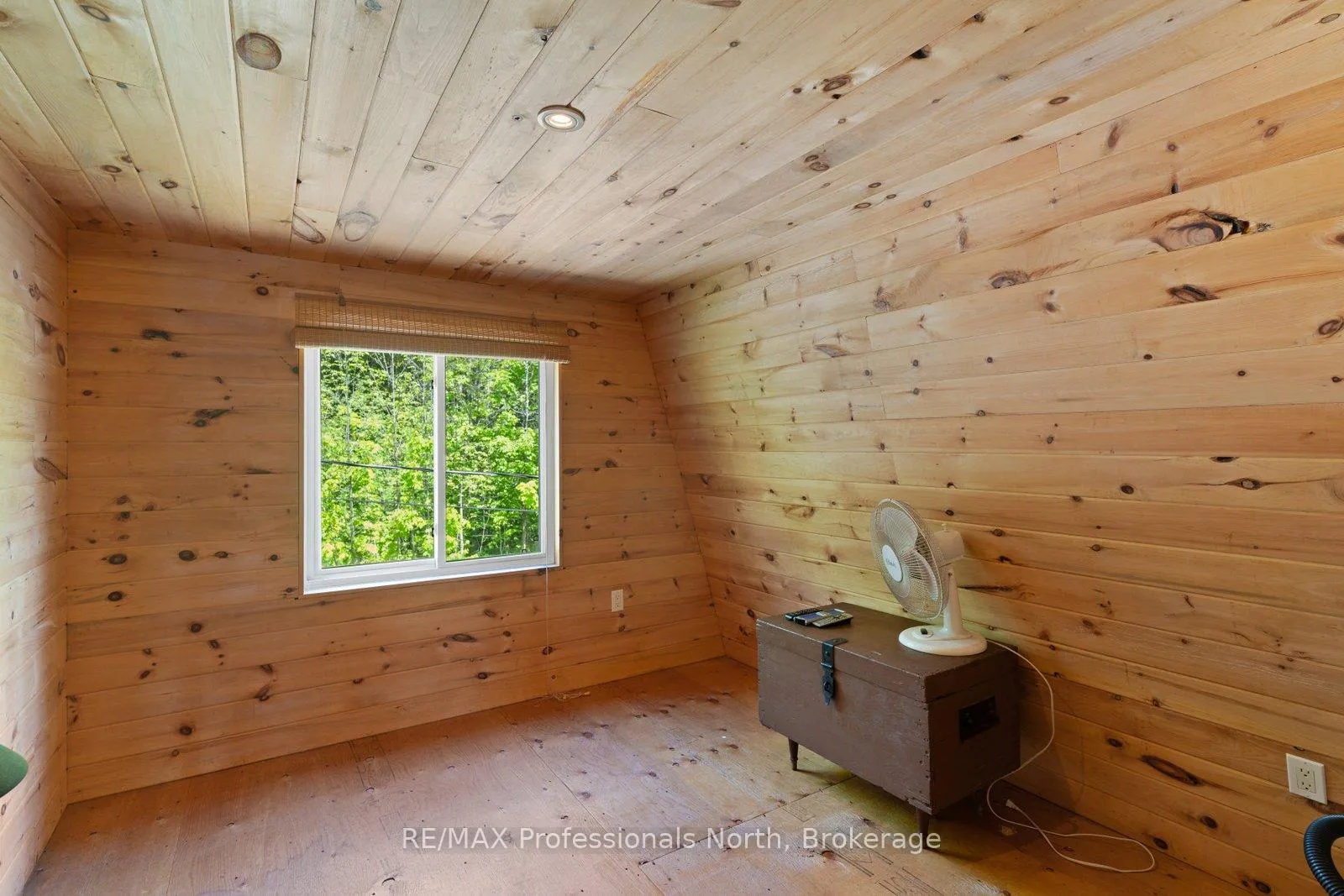 Photo 24 of 1363 Walker Line, Algonquin Highlands — HOMEH
