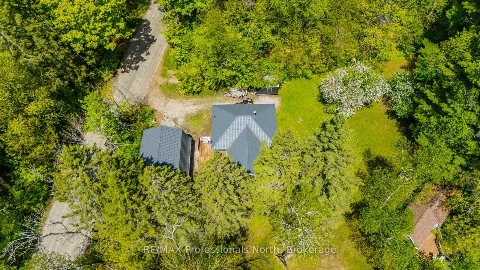 Photo 38 of 1363 Walker Line, Algonquin Highlands — HOMEH