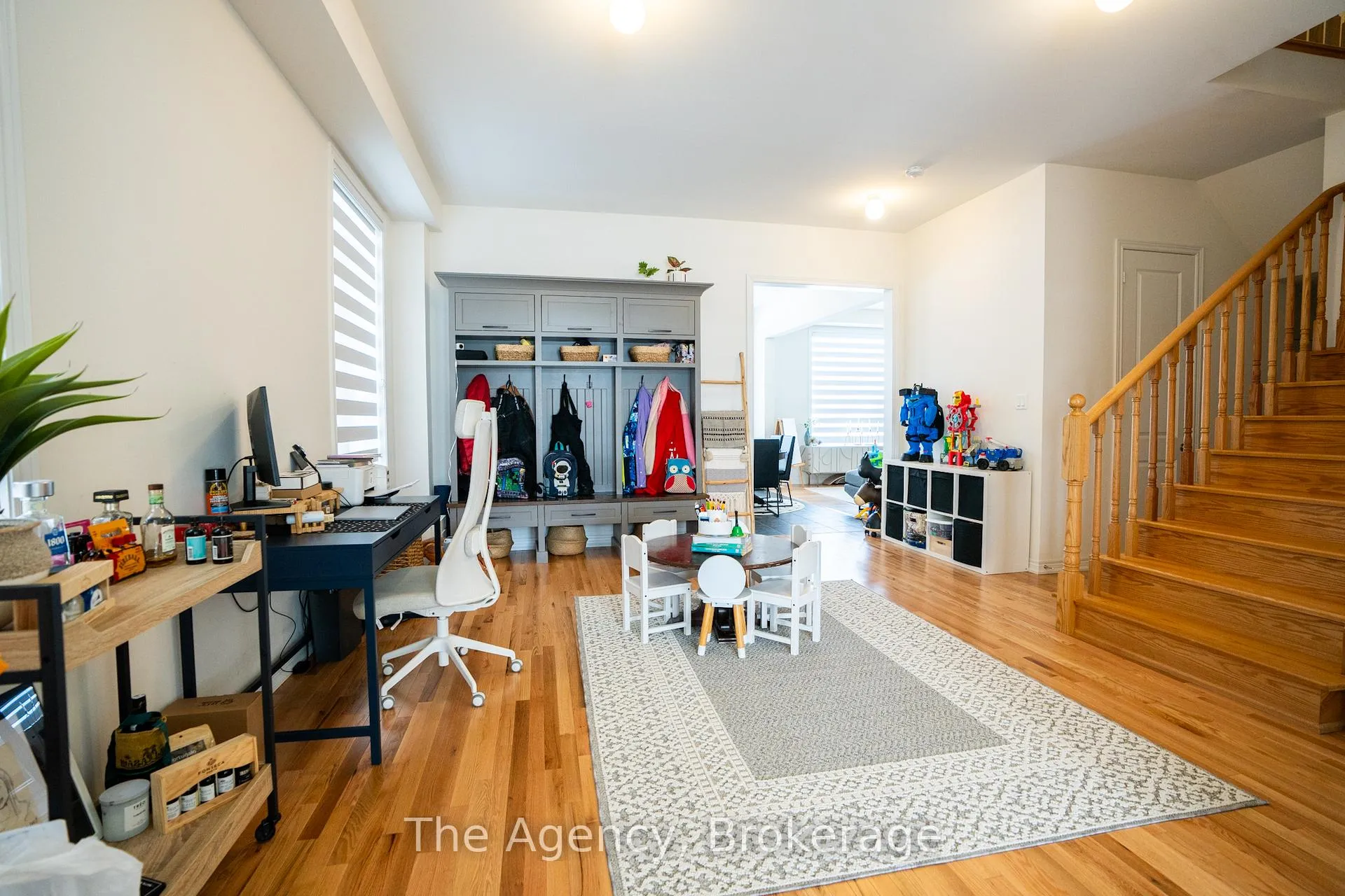 Photo 6 of 671 Anishinaabe Drive, Shelburne — HOMEH